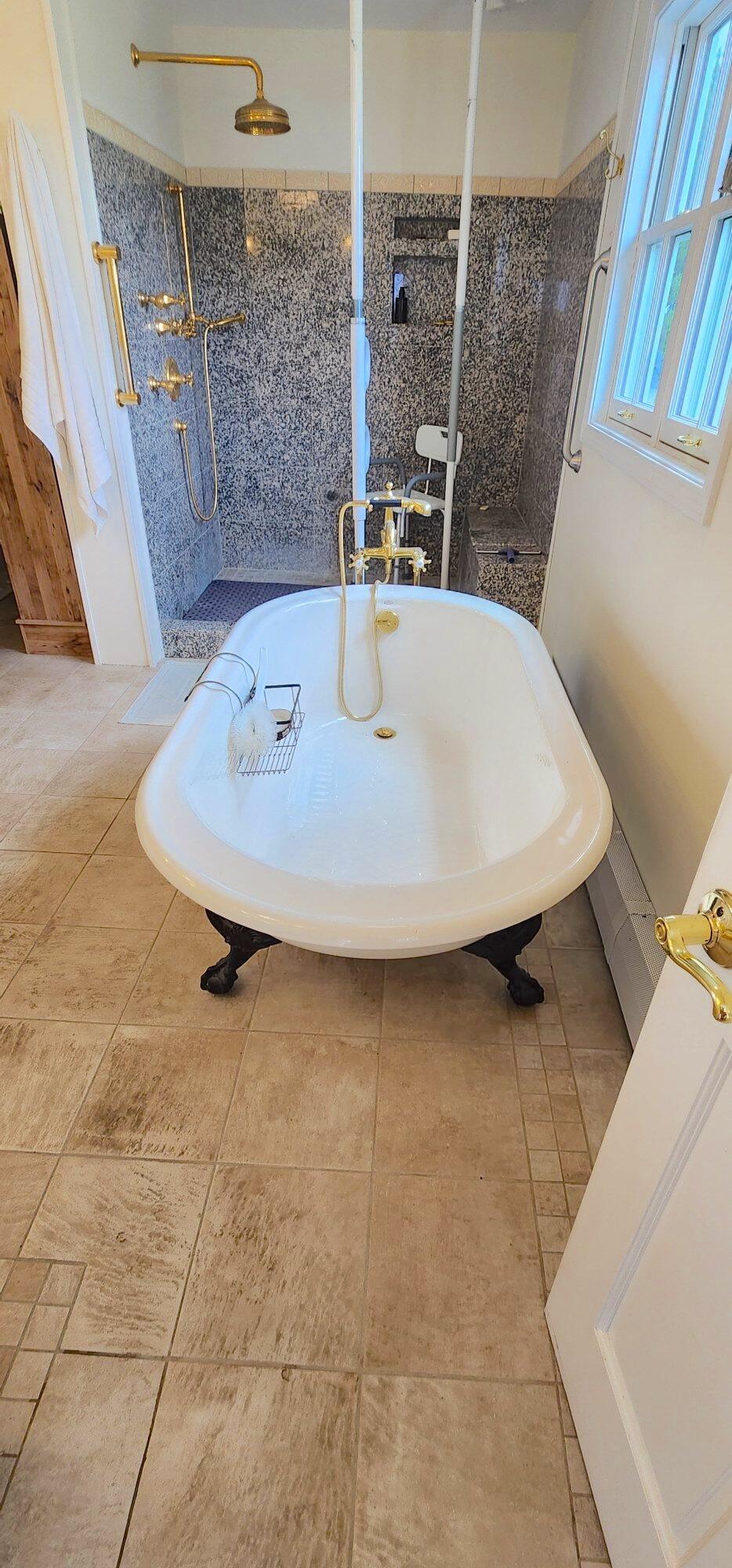 main property photo 81