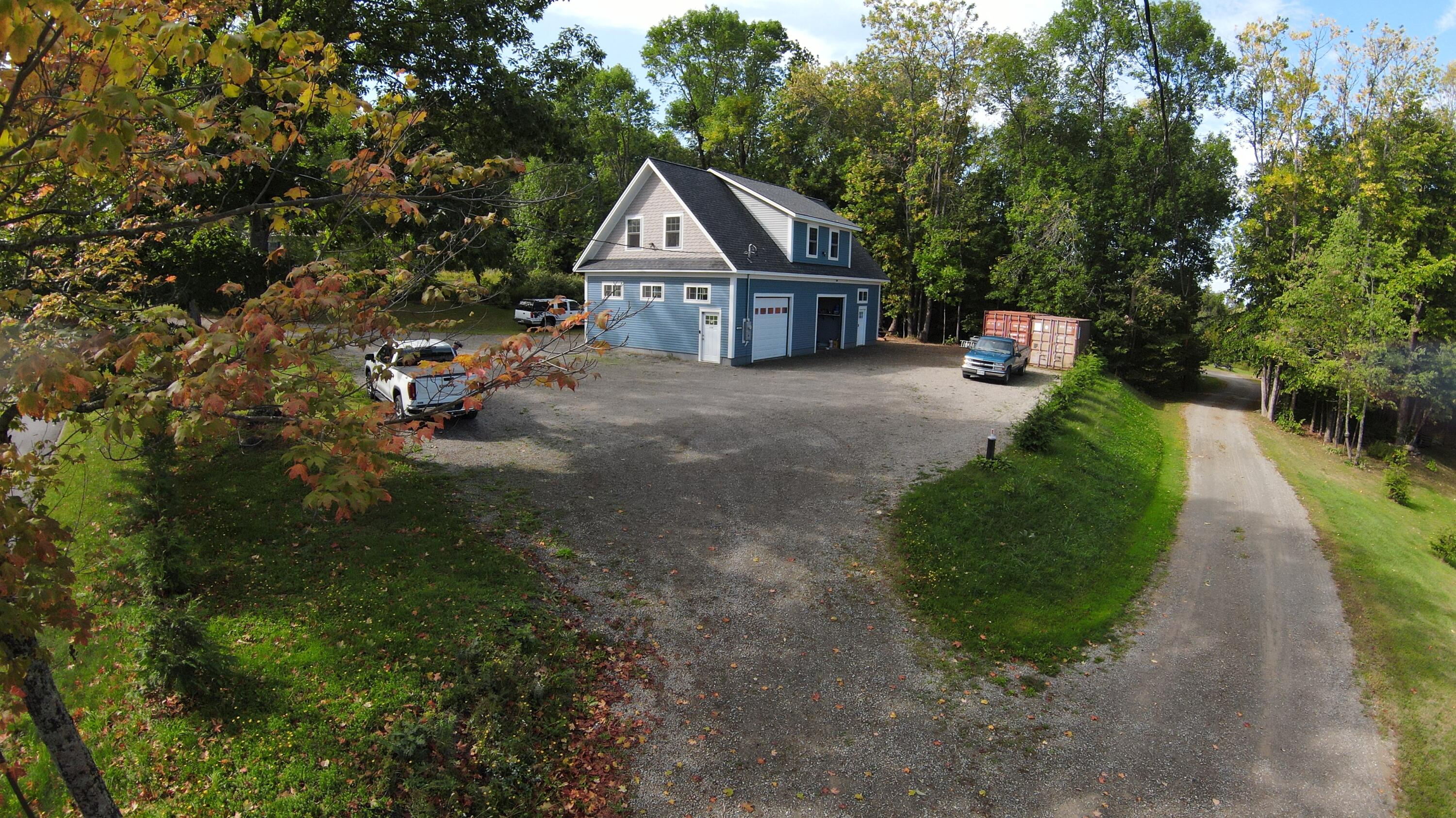main property photo 13