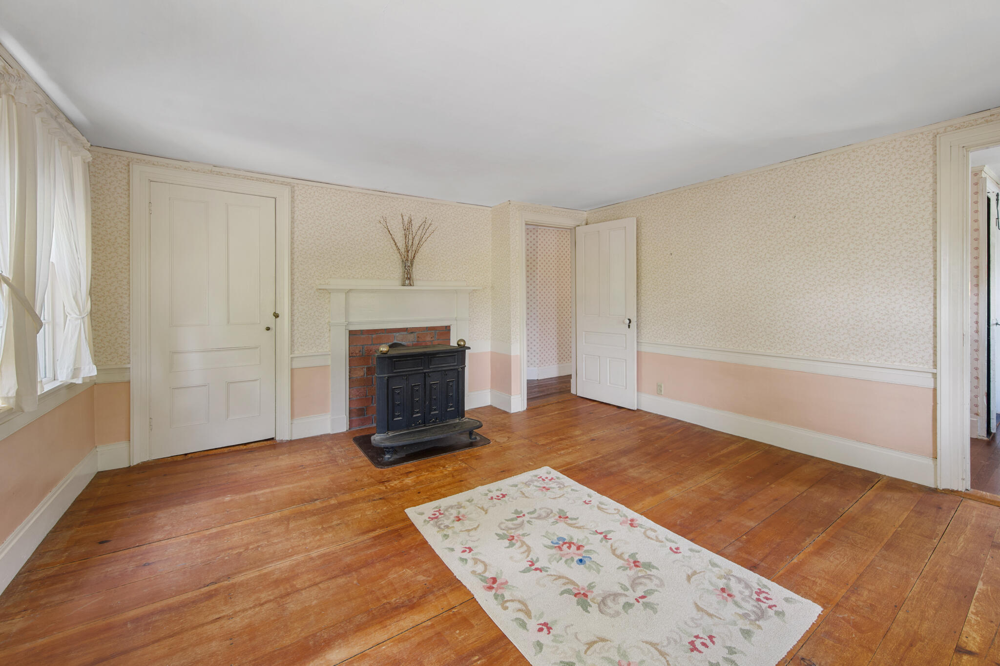 main property photo 82