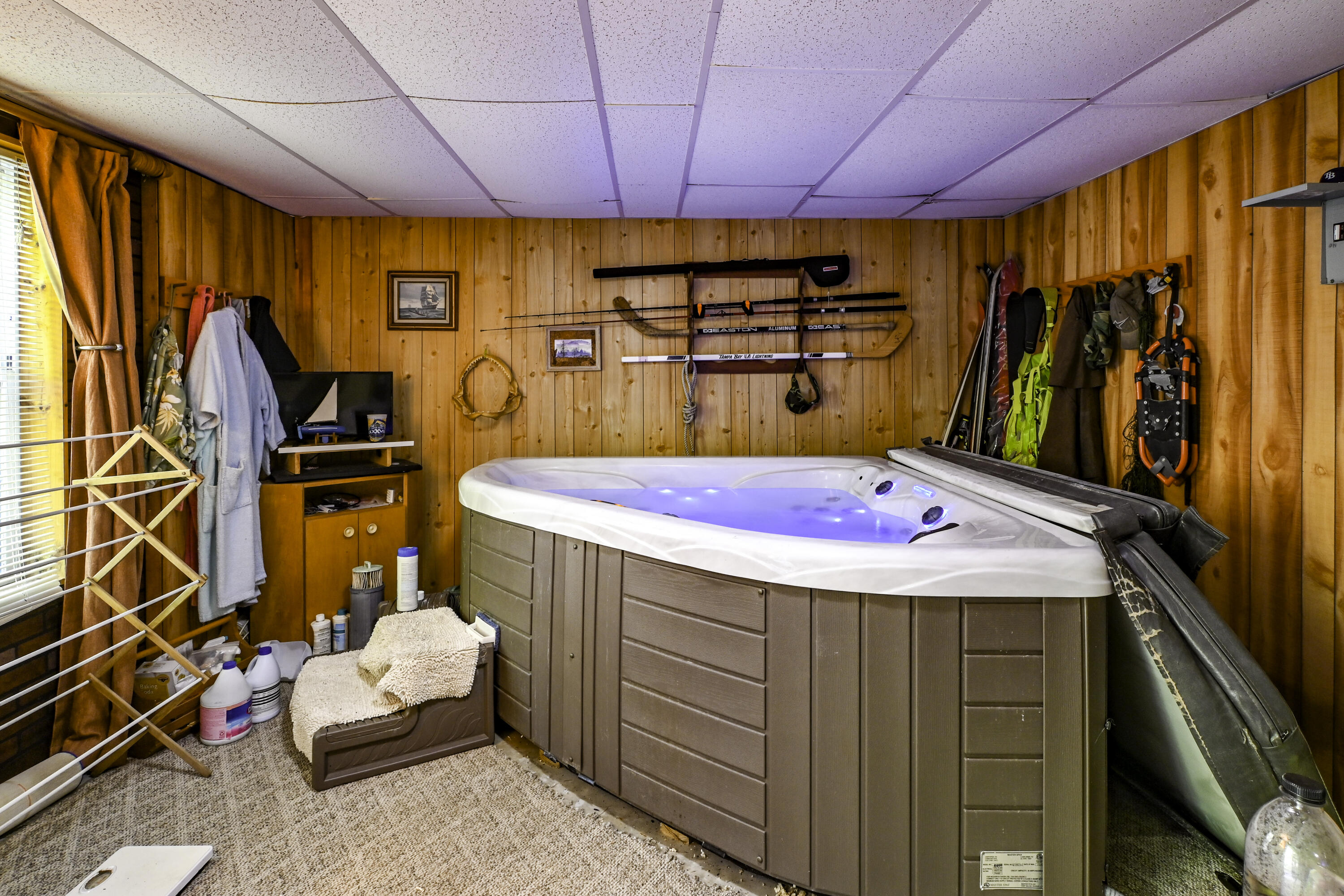 main property photo 33