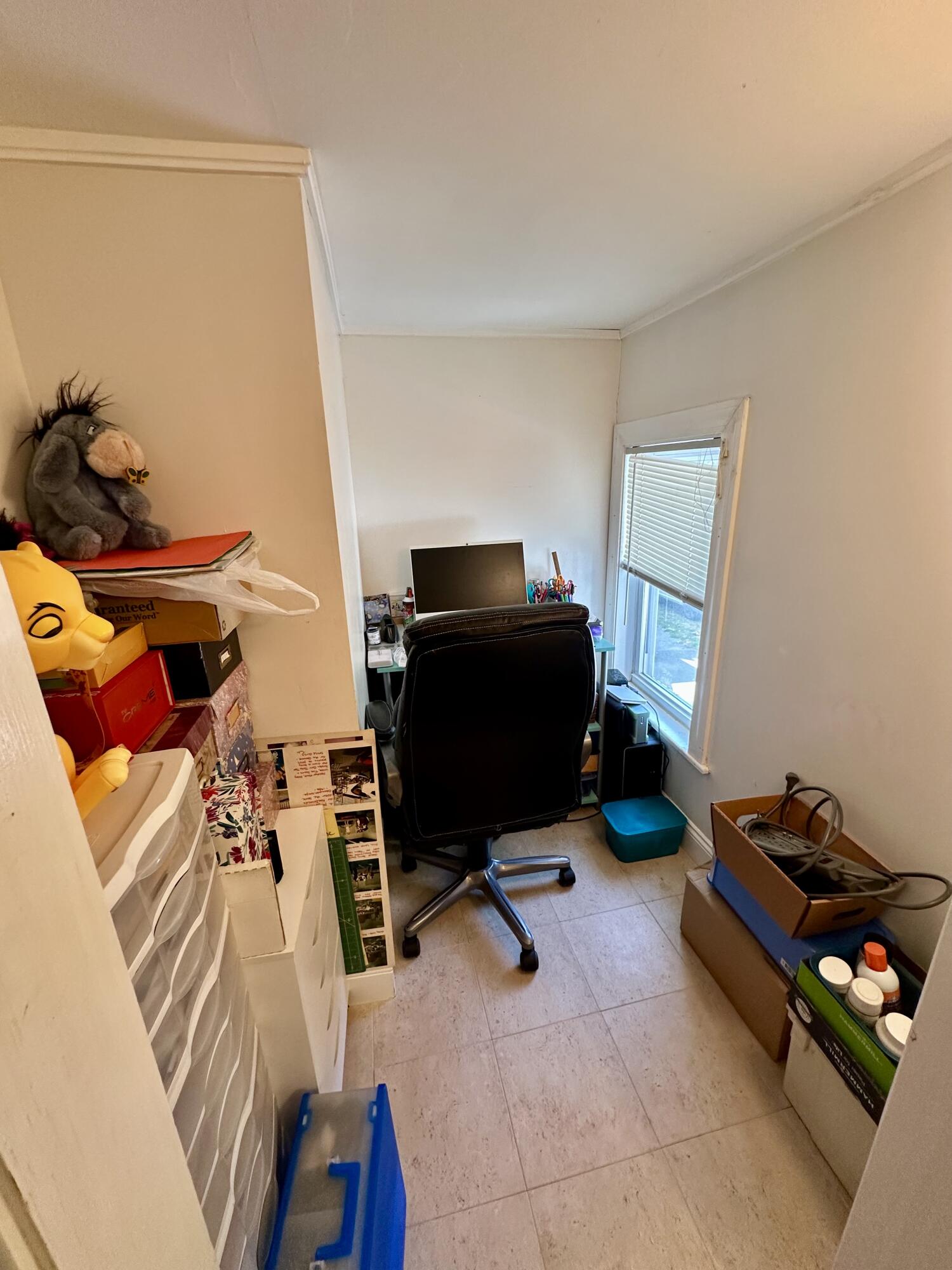 main property photo 50