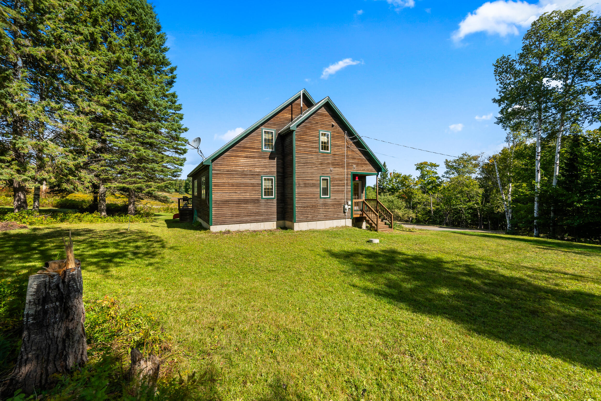 main property photo 33