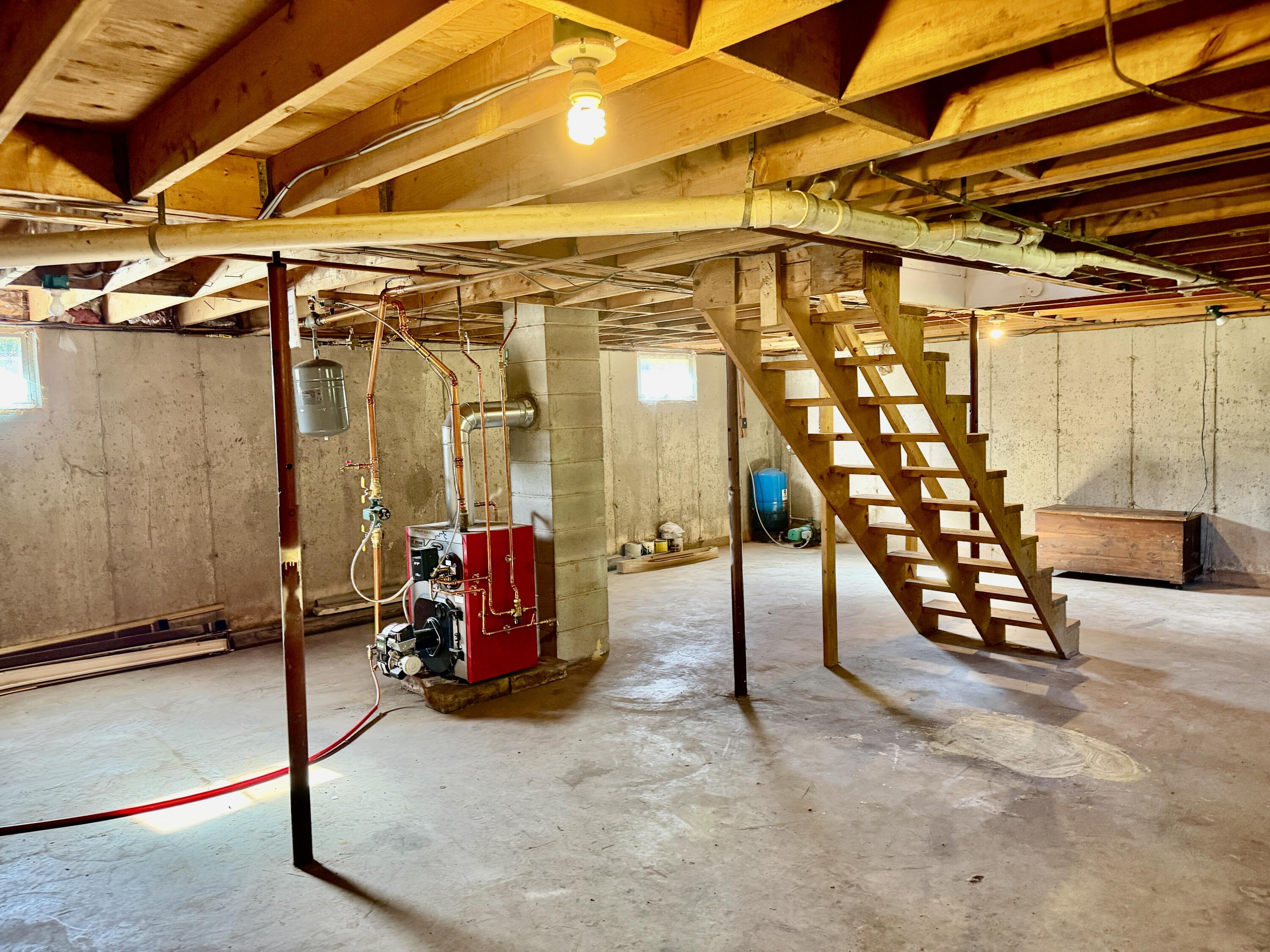 main property photo 33
