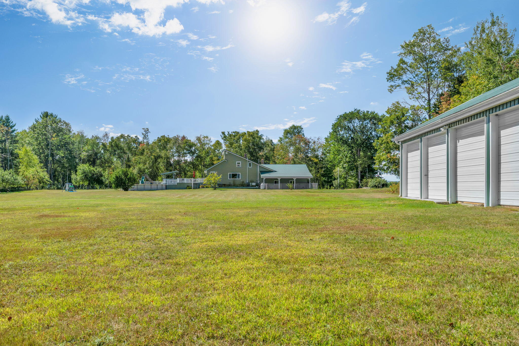 main property photo 30