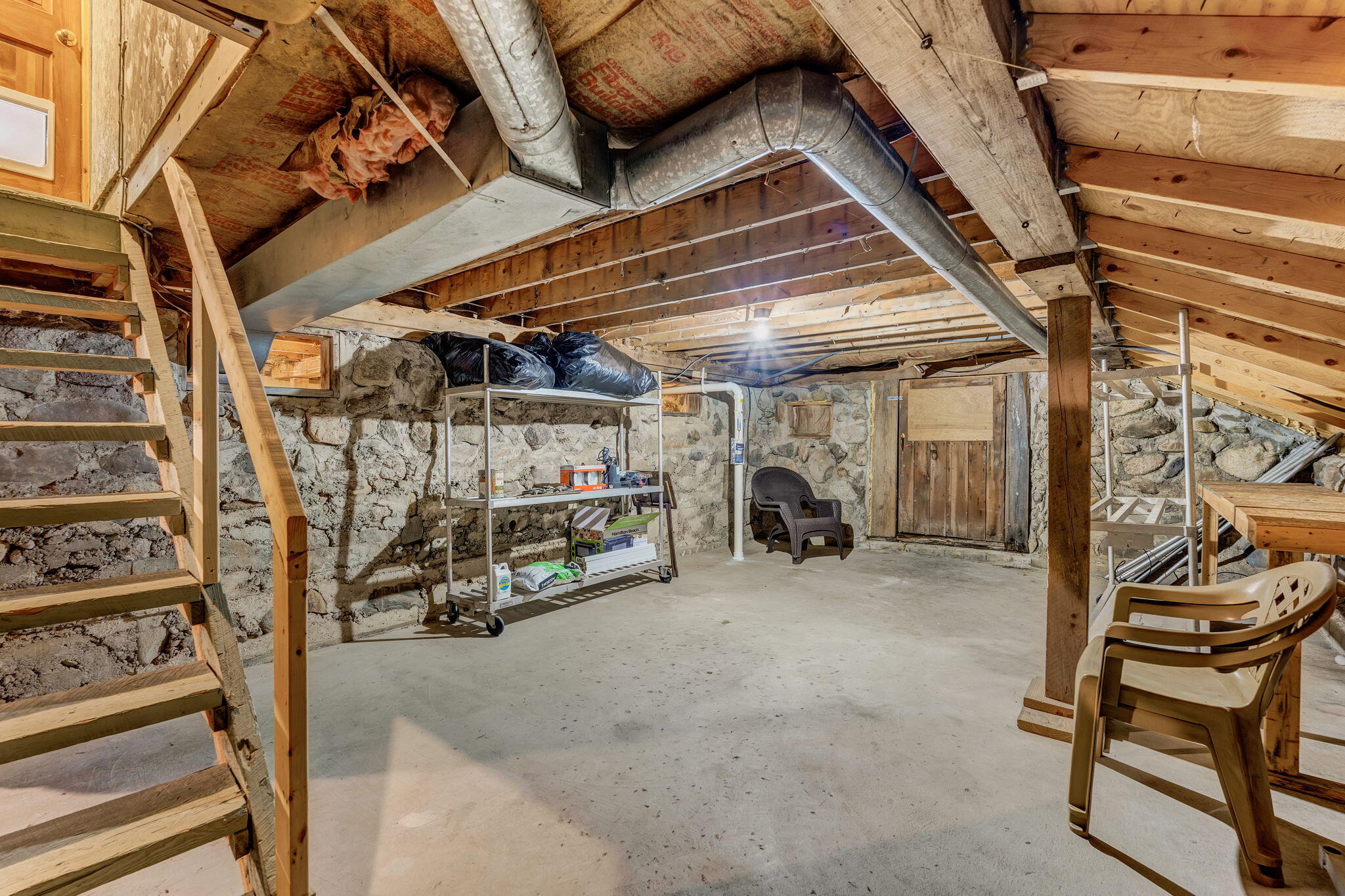 main property photo 78