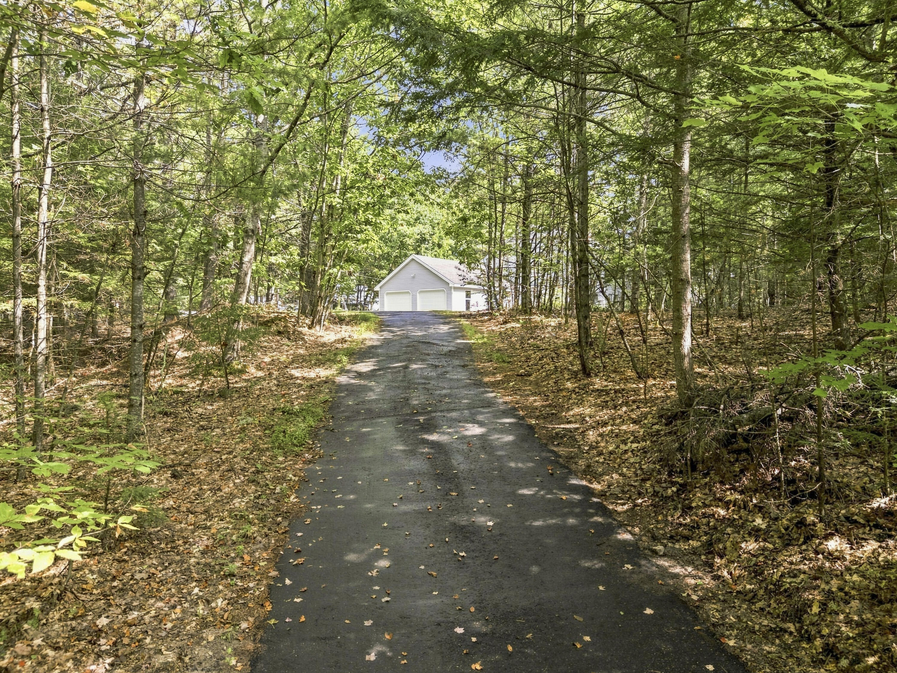 main property photo 77