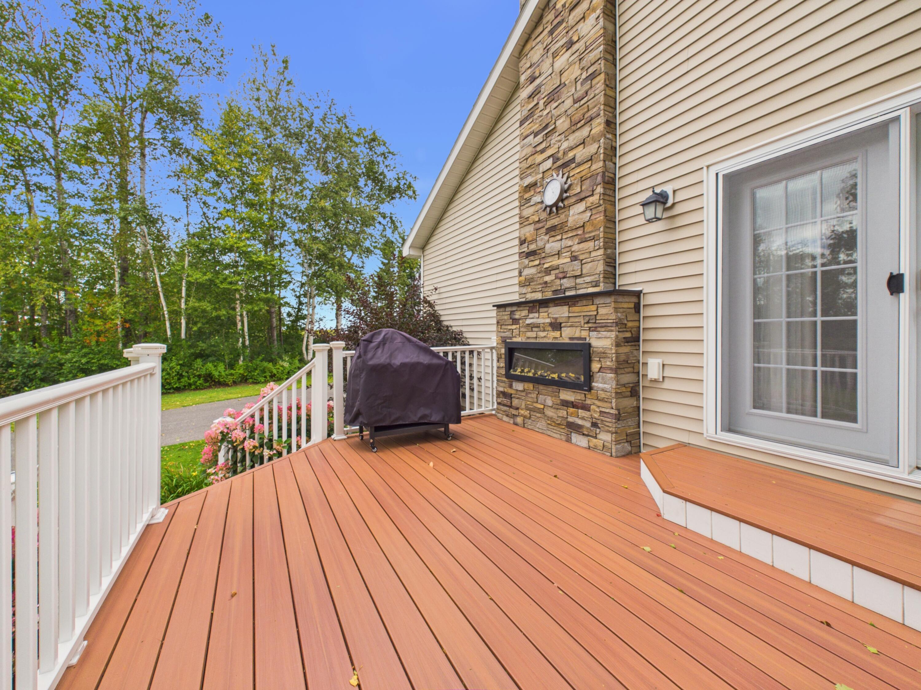 main property photo 65