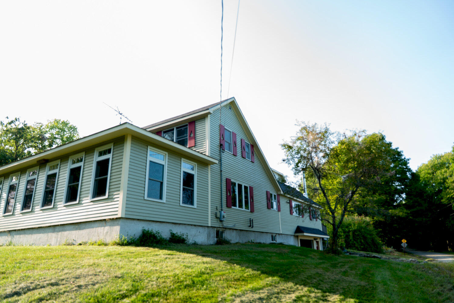 main property photo 3