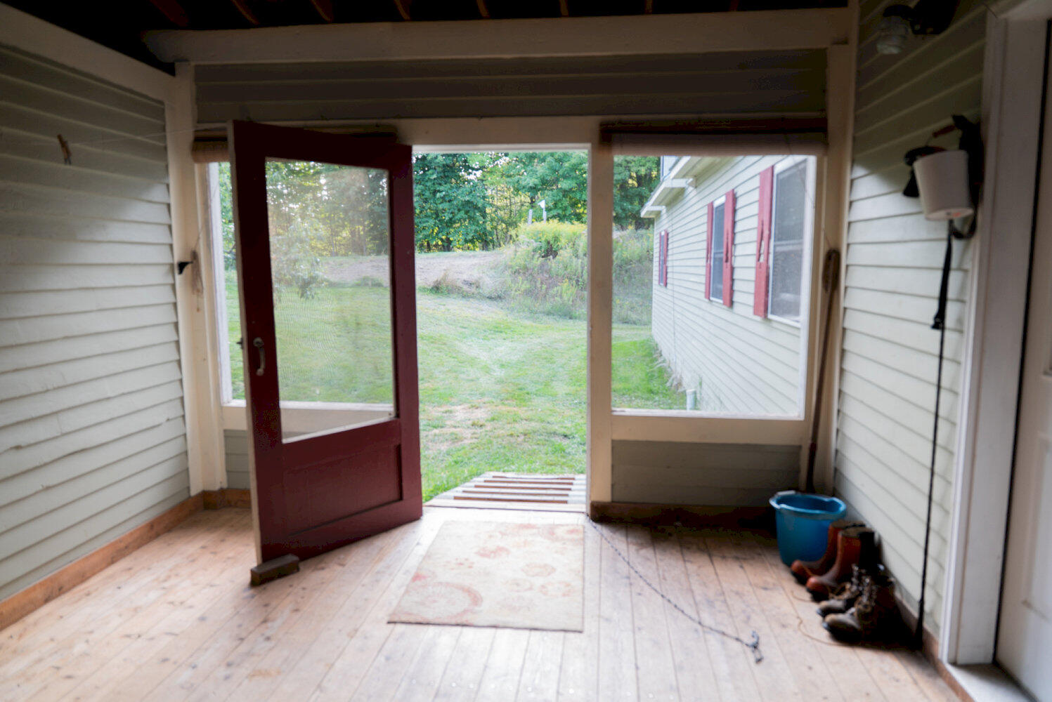 main property photo 77