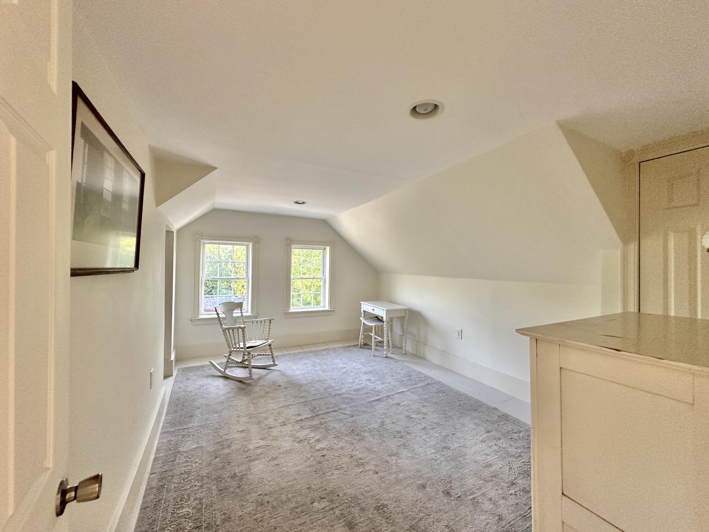 main property photo 76