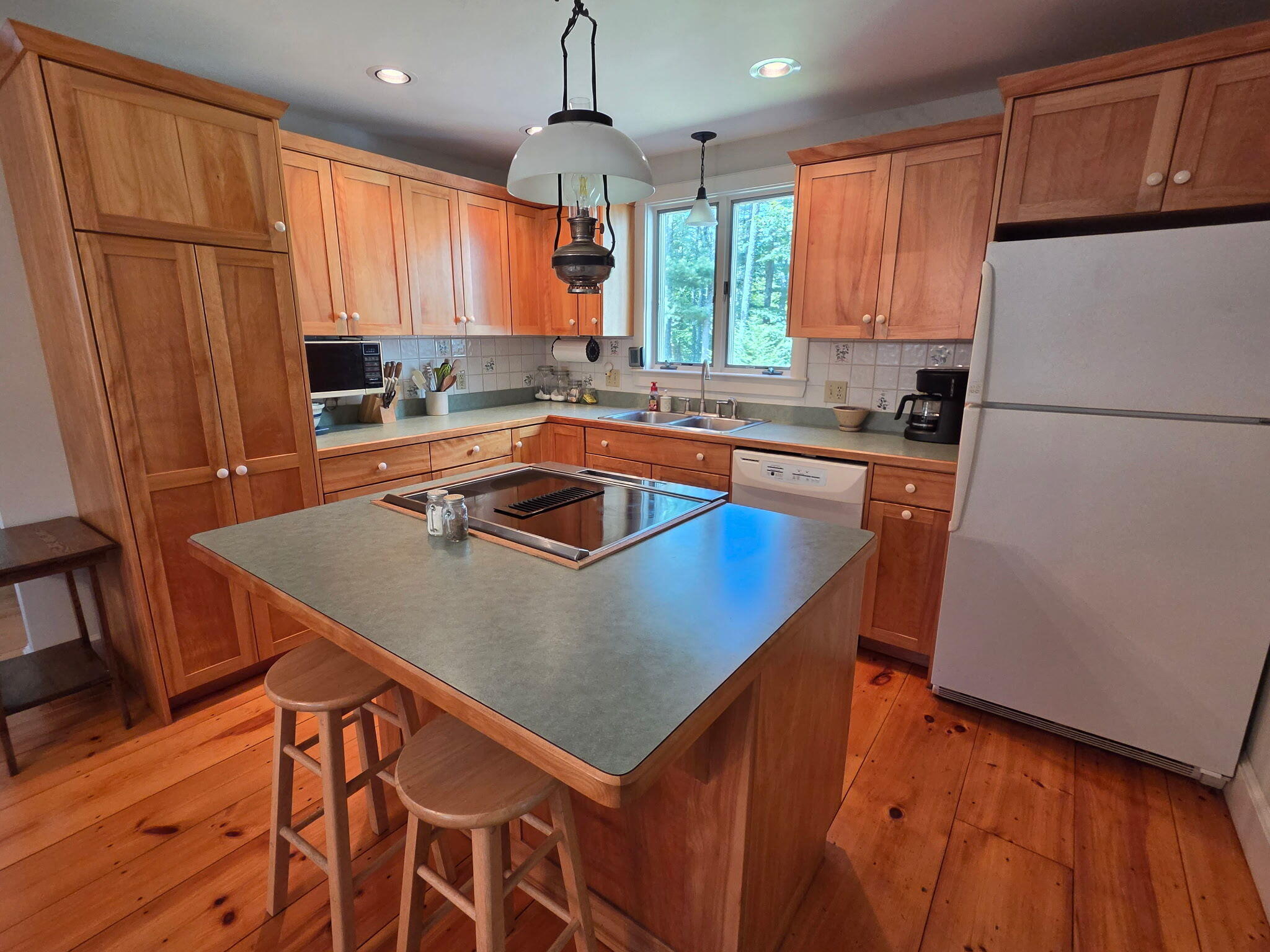 main property photo 17
