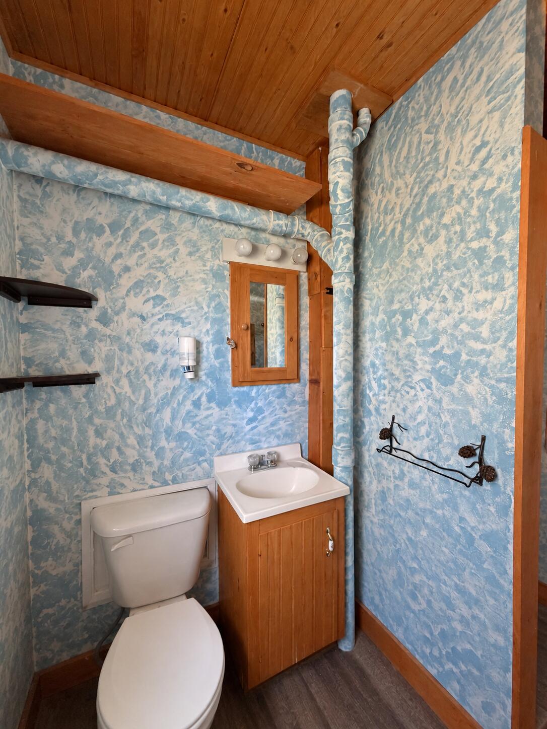 main property photo 20