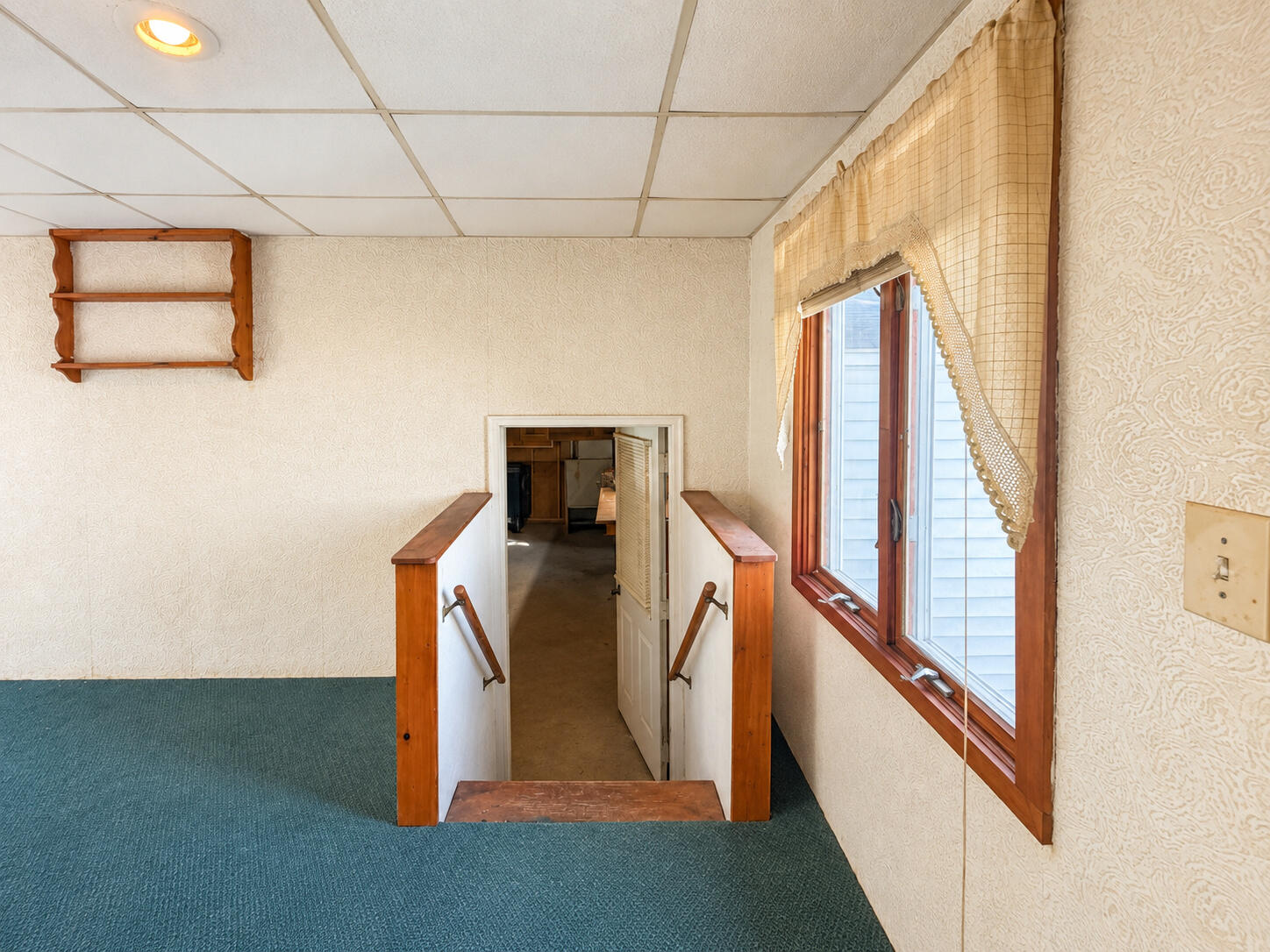 main property photo 41