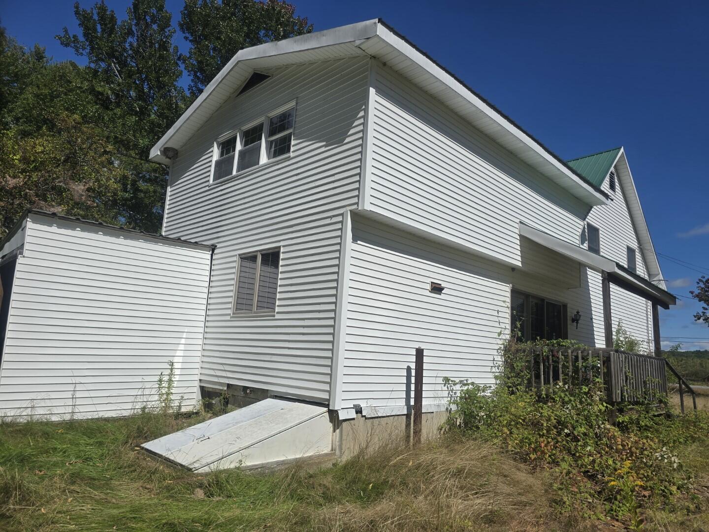 main property photo 2