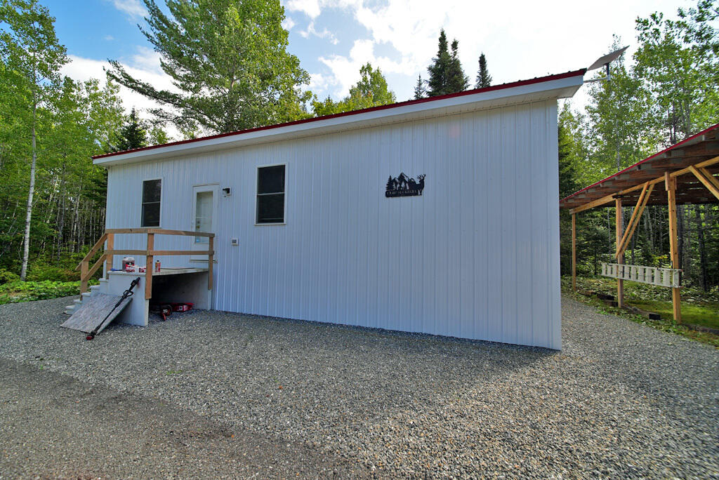 main property photo 42