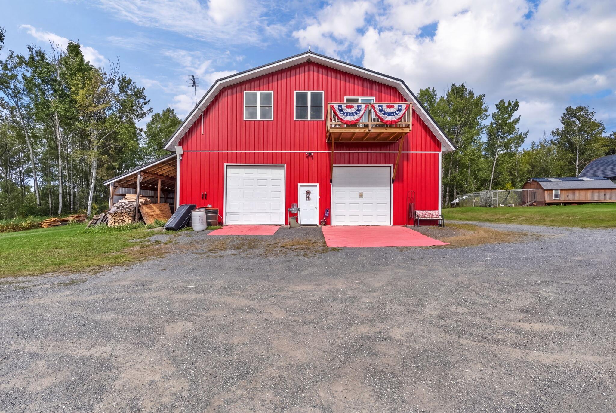 main property photo 14