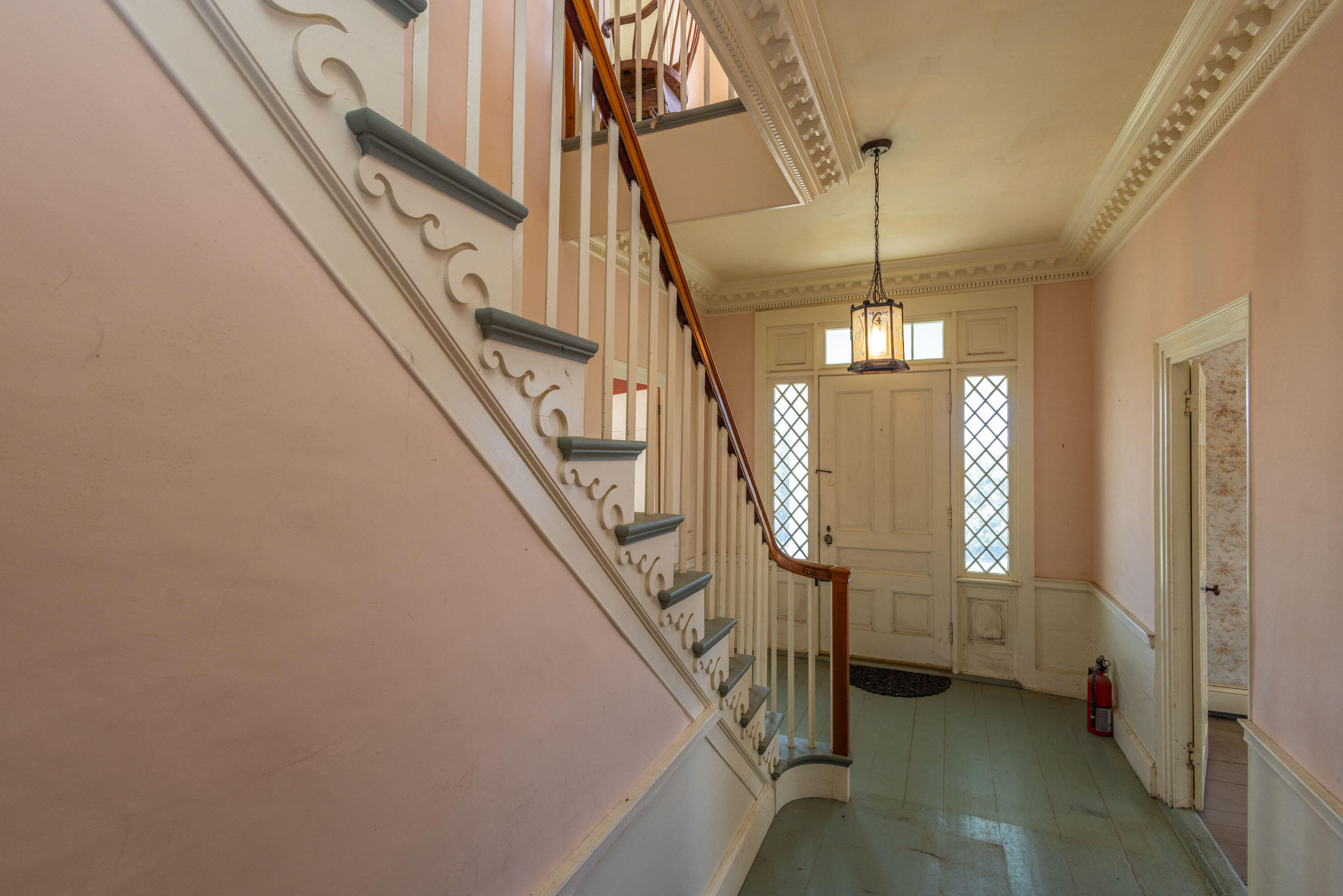 main property photo 36
