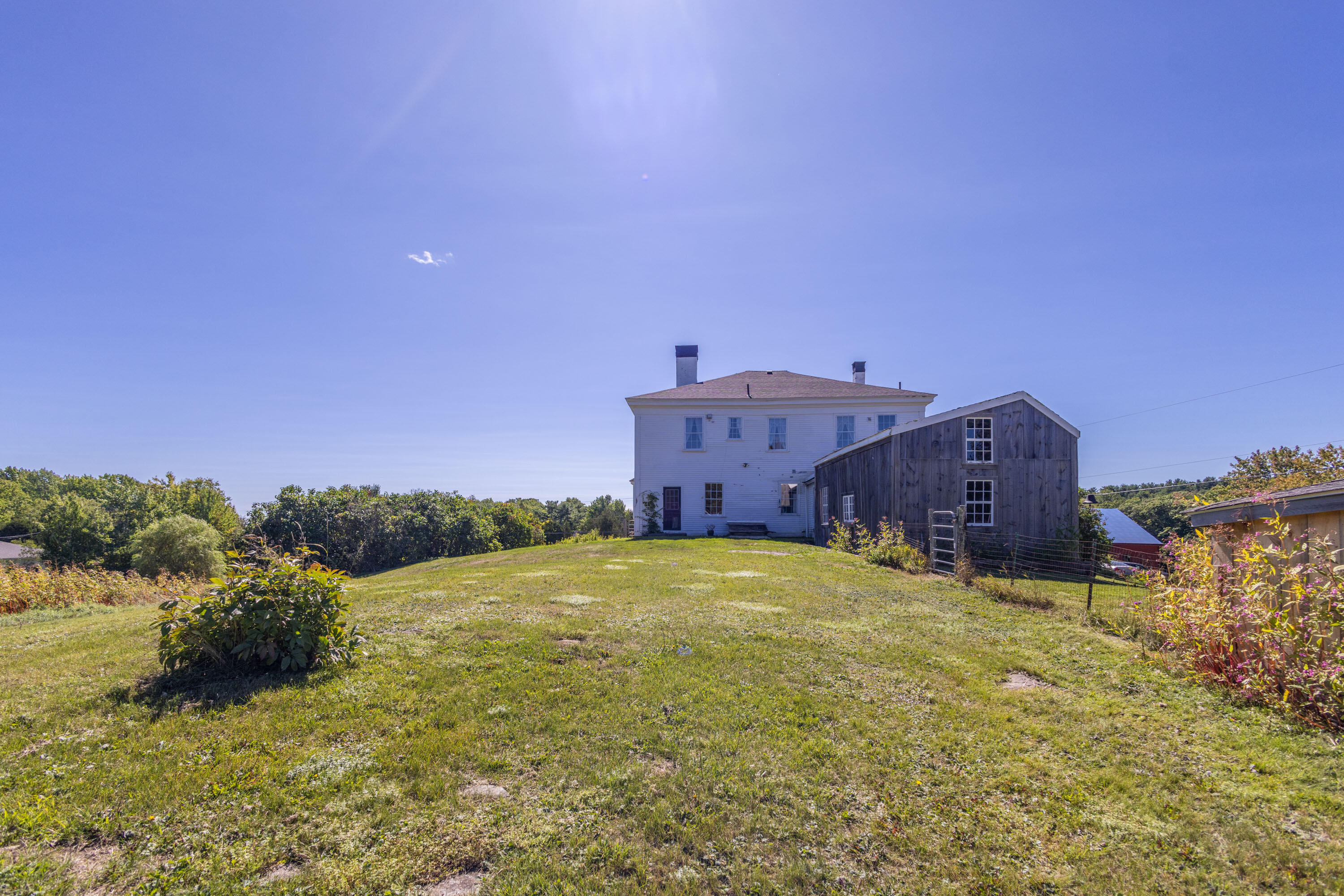 main property photo 68