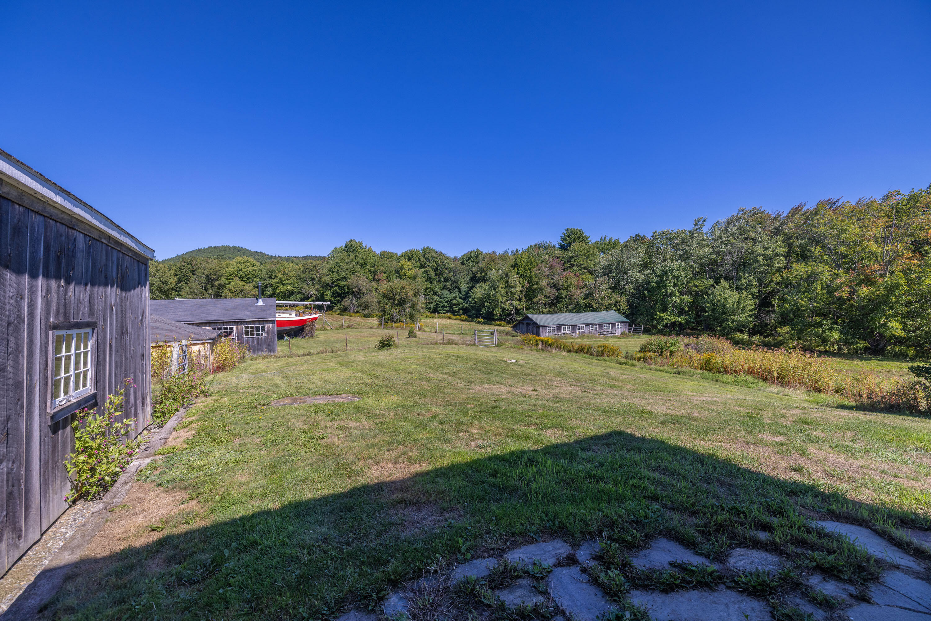 main property photo 79