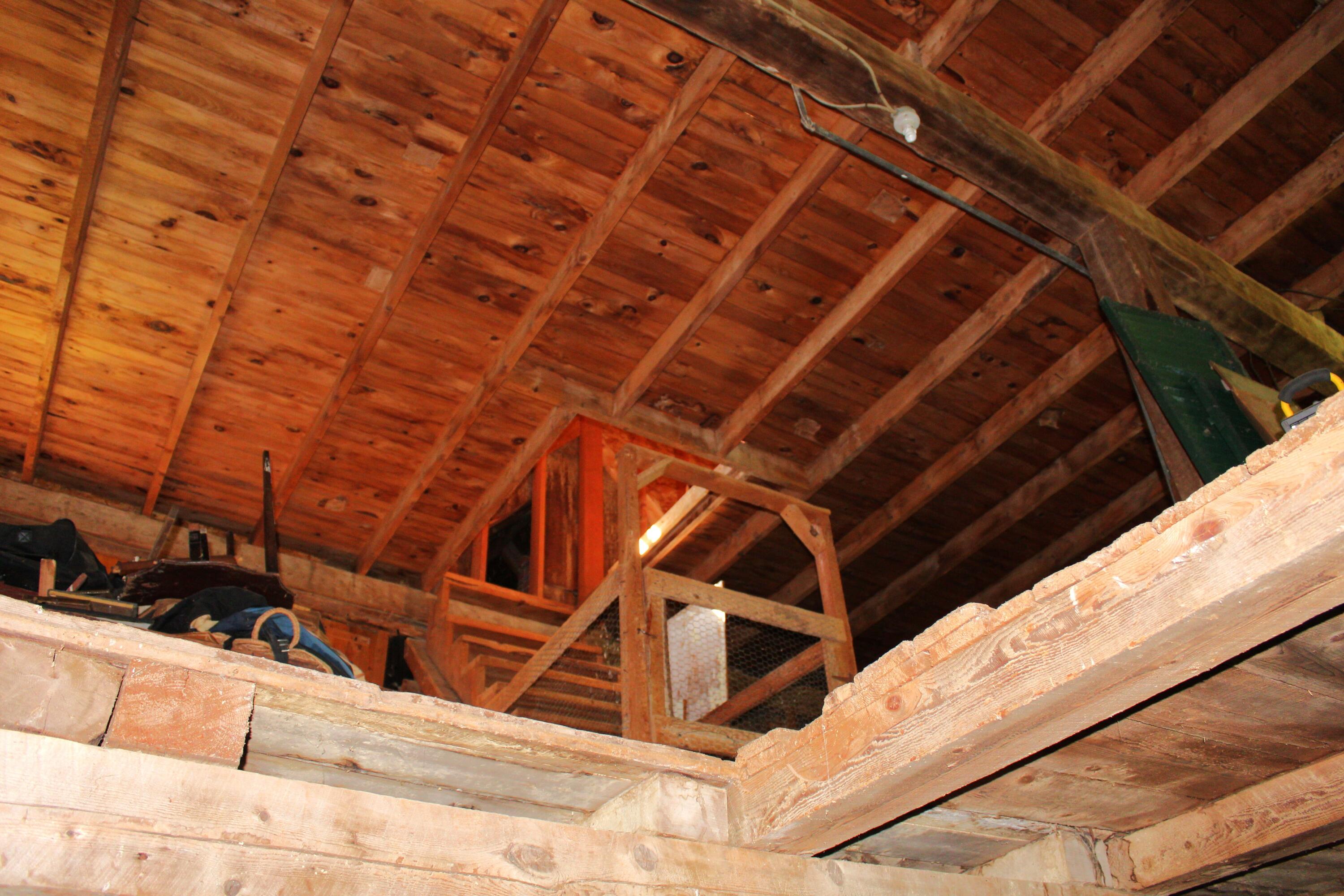 main property photo 48