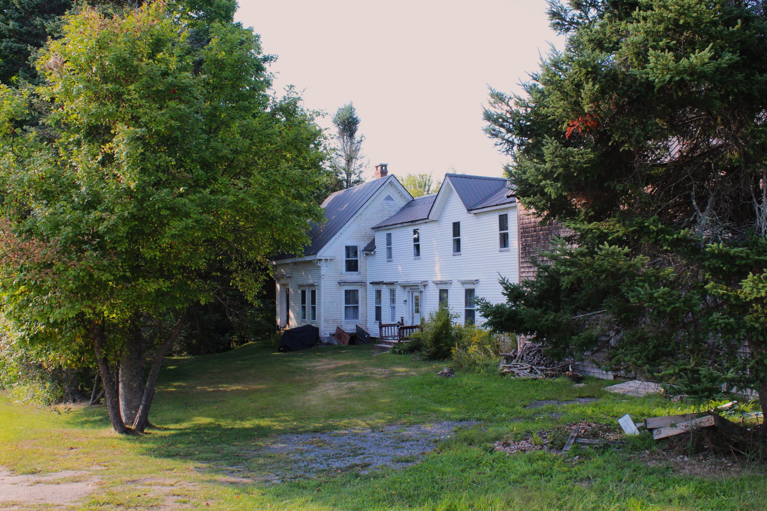 main property photo 9