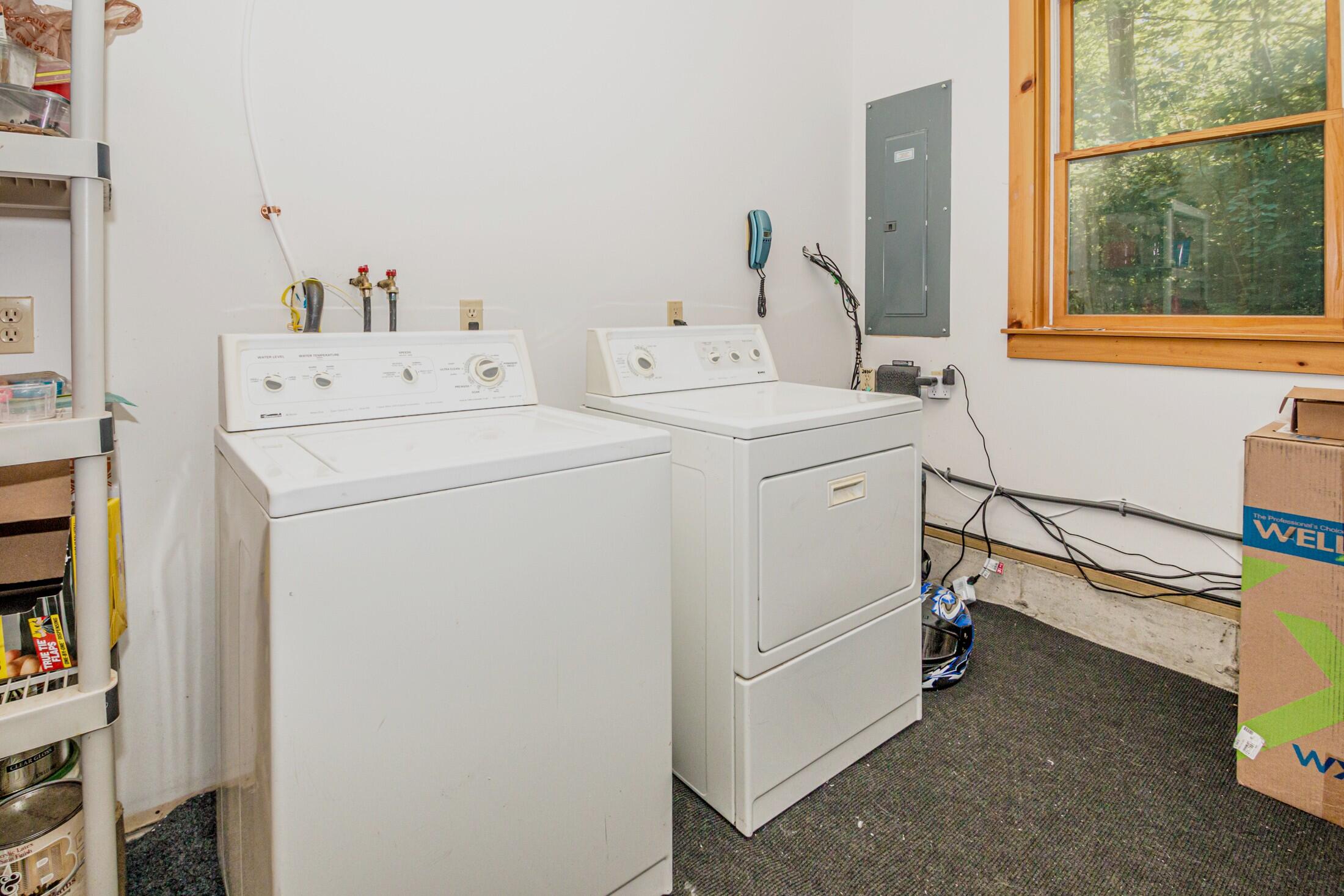 main property photo 31
