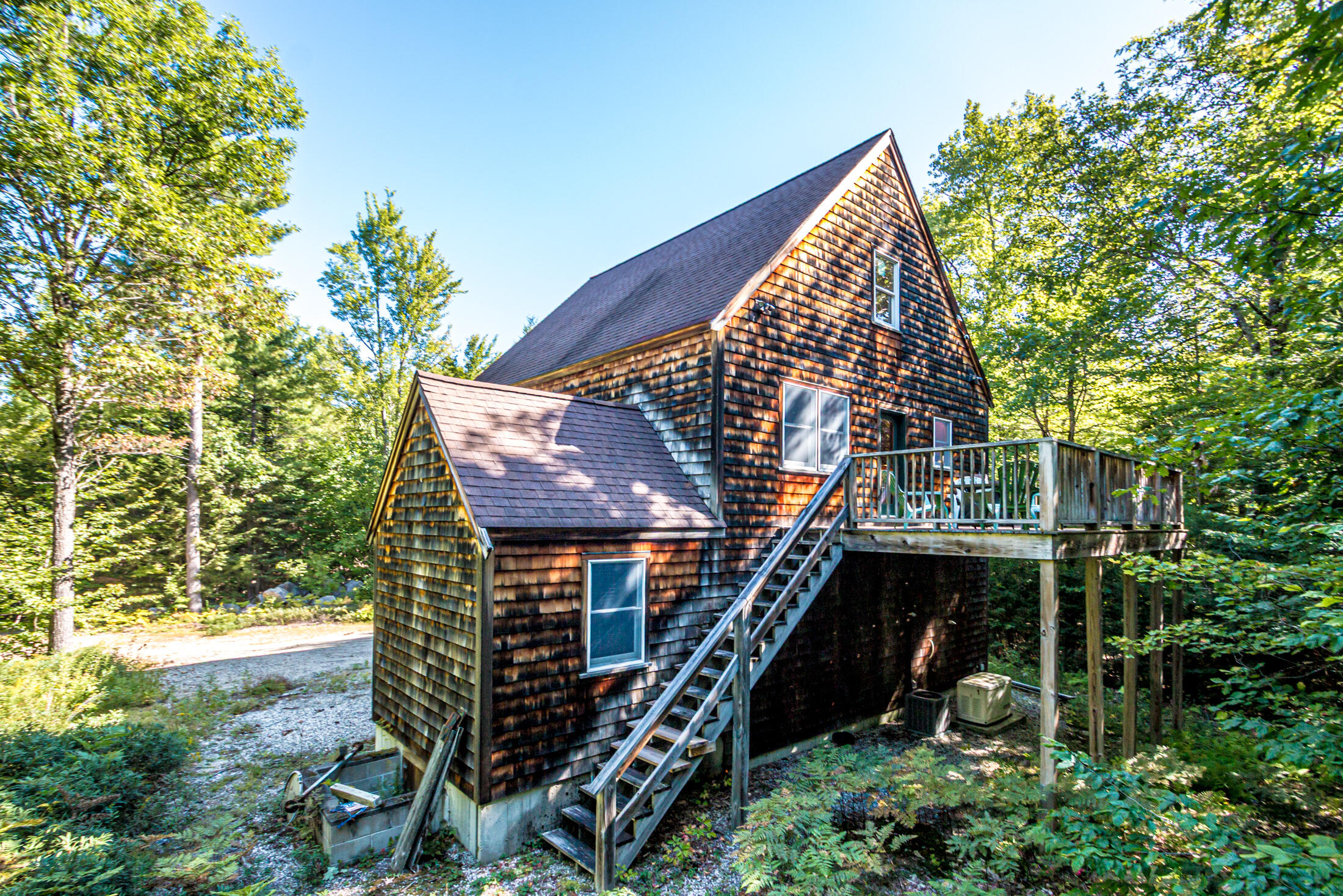 main property photo 4