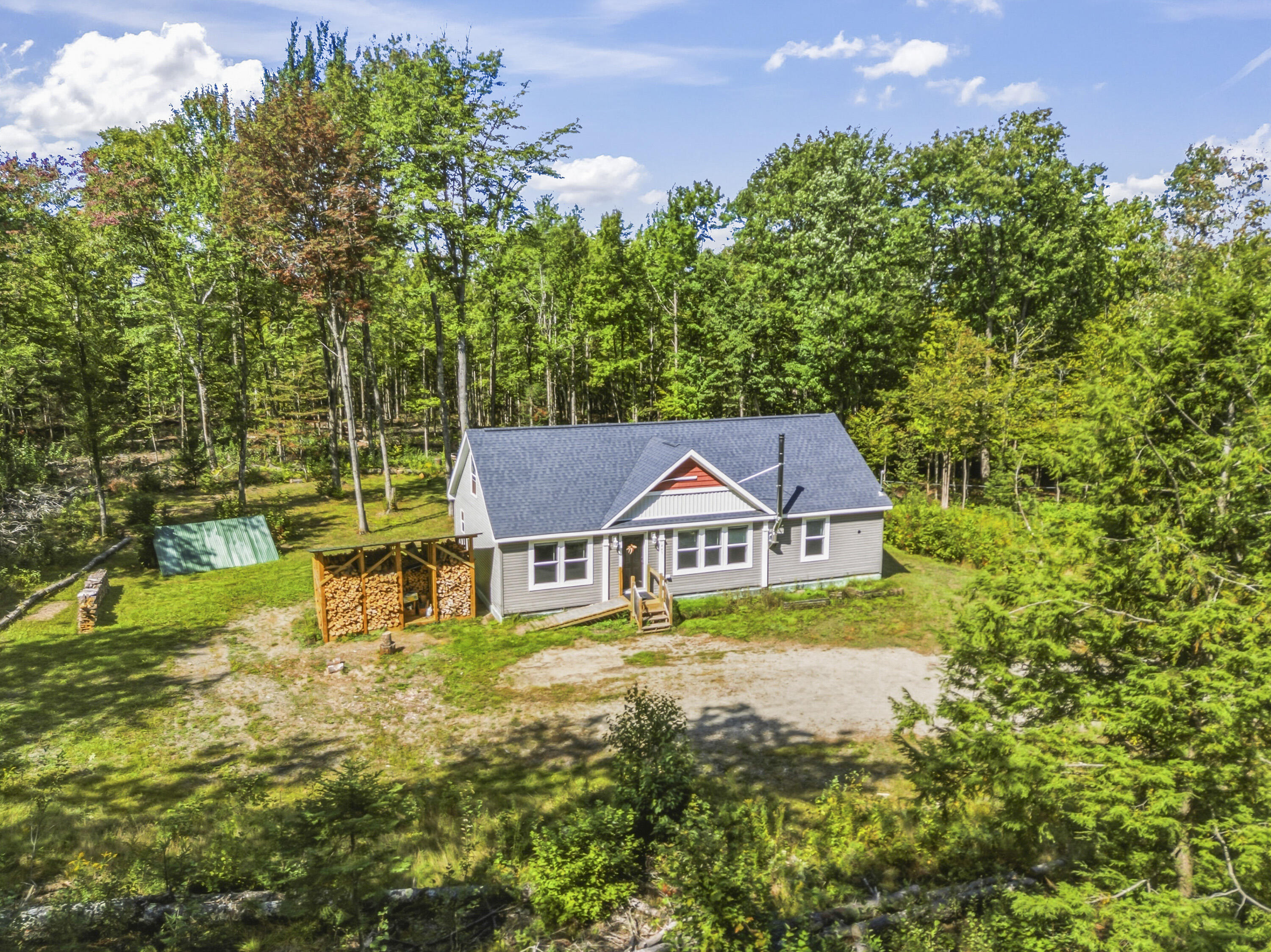 main property photo 3