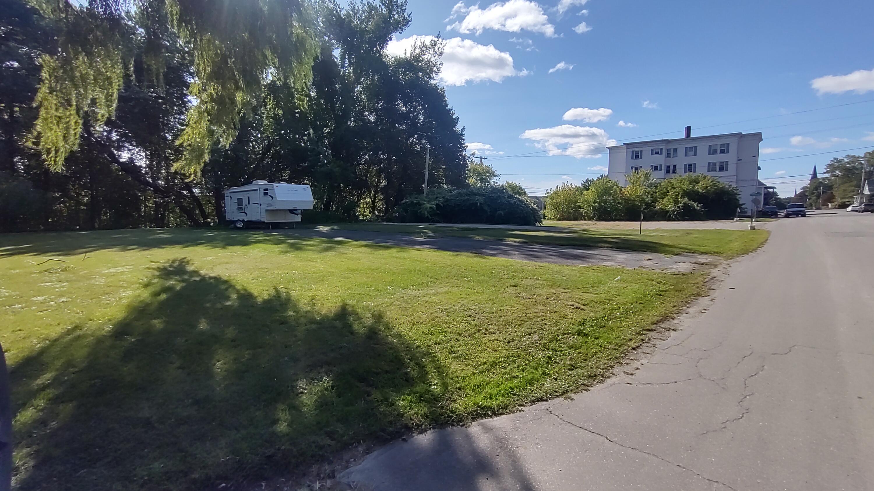 main property photo 6