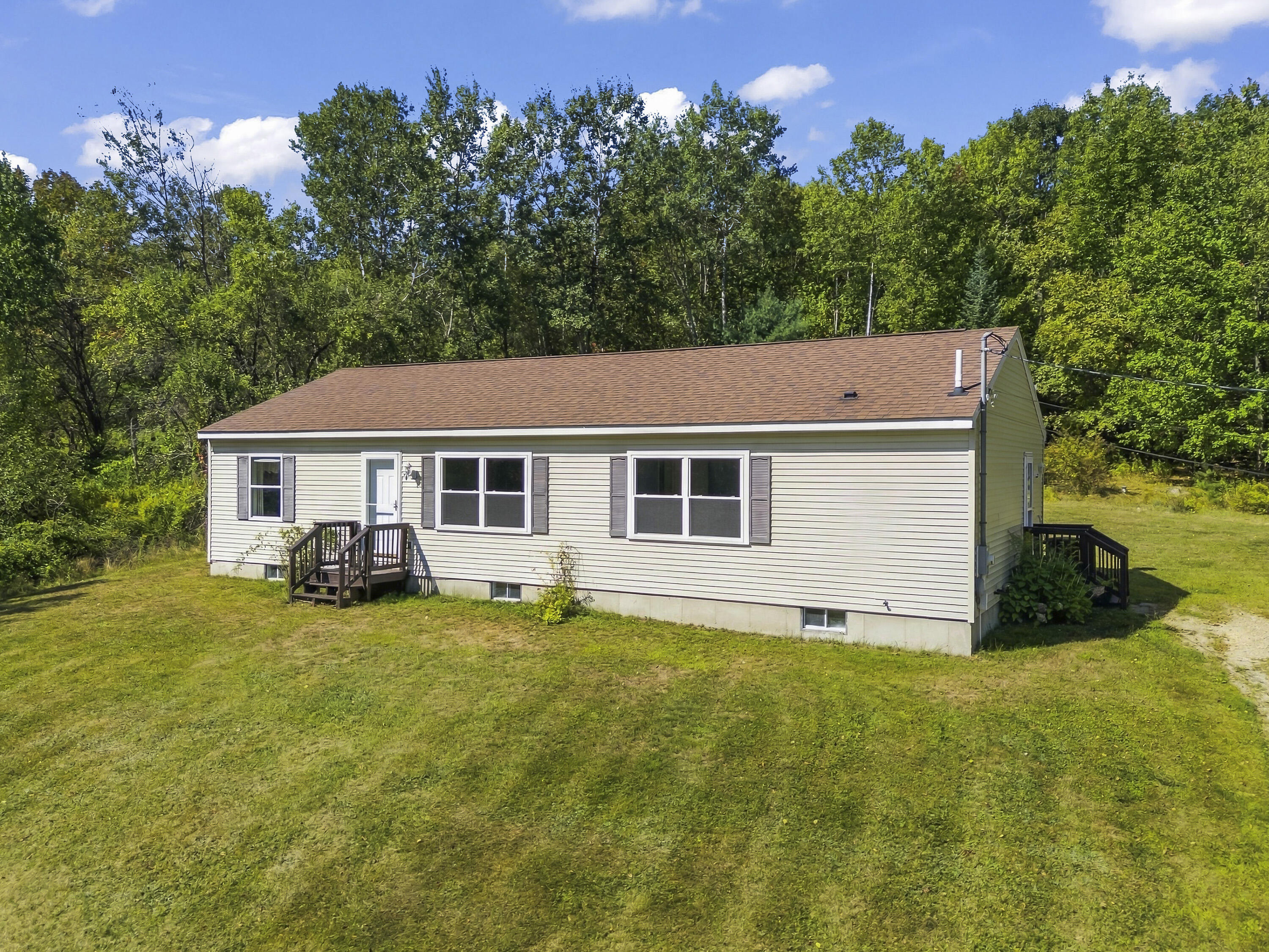 main property photo 45