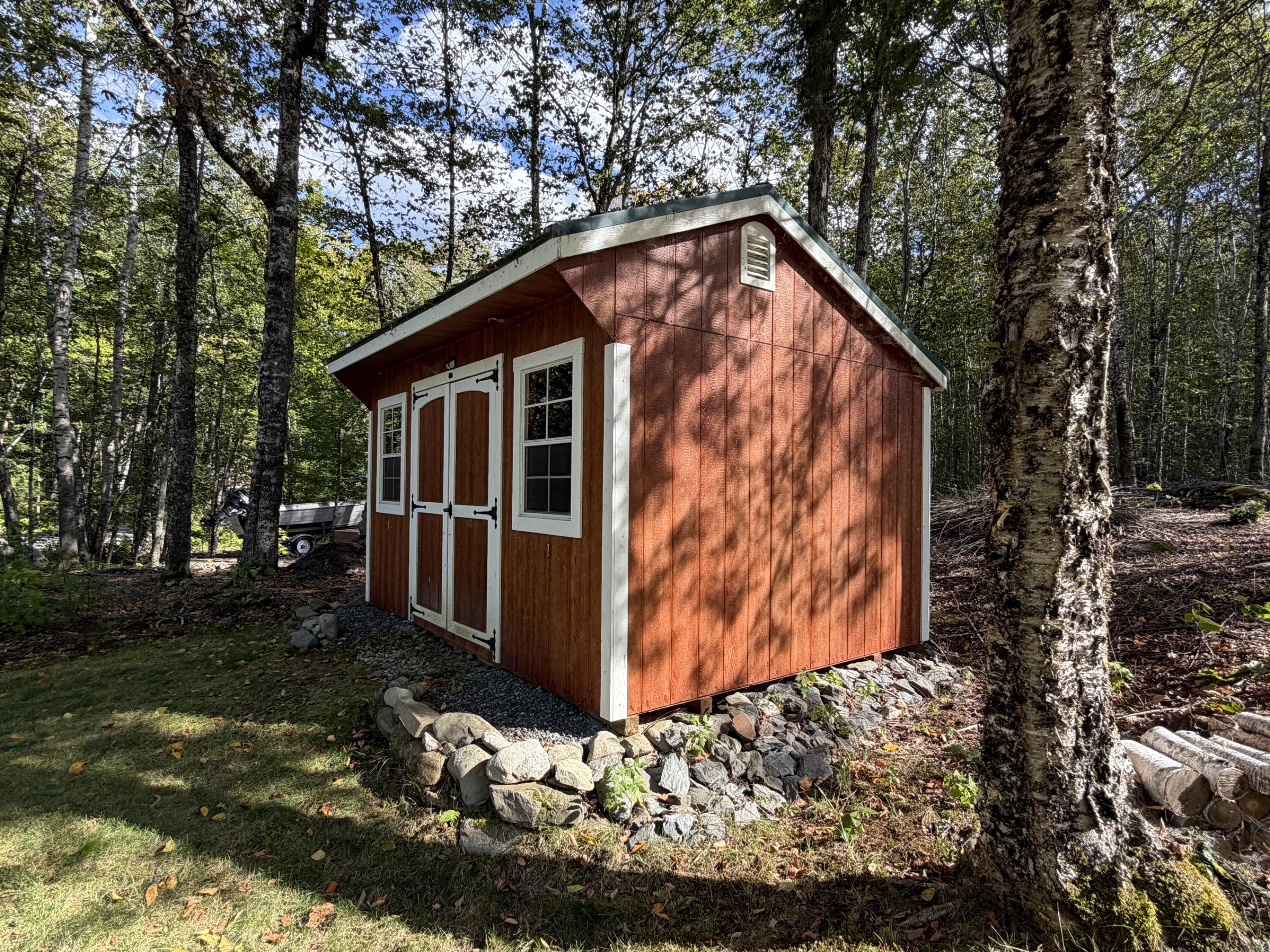 main property photo 34