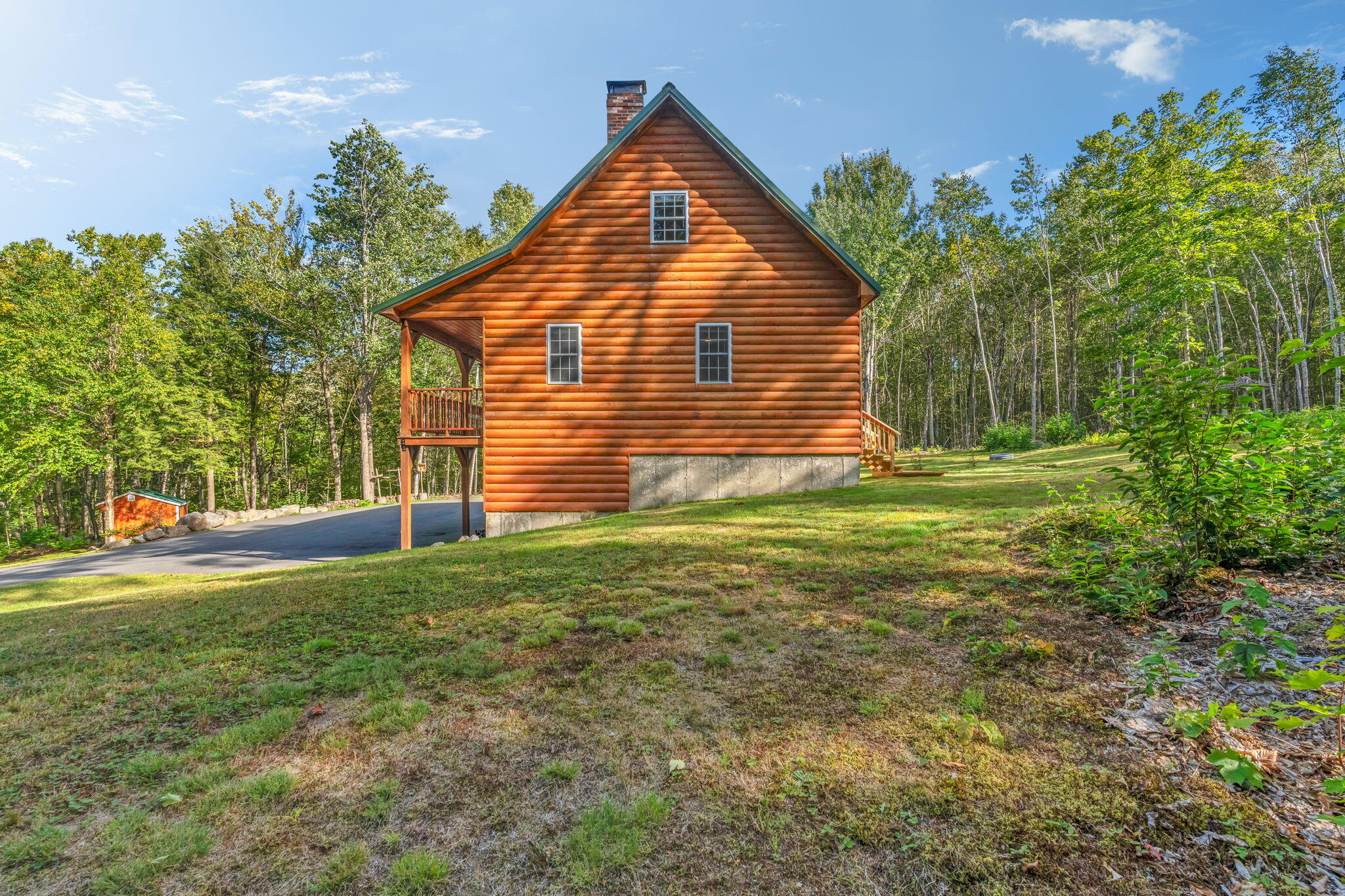 main property photo 40
