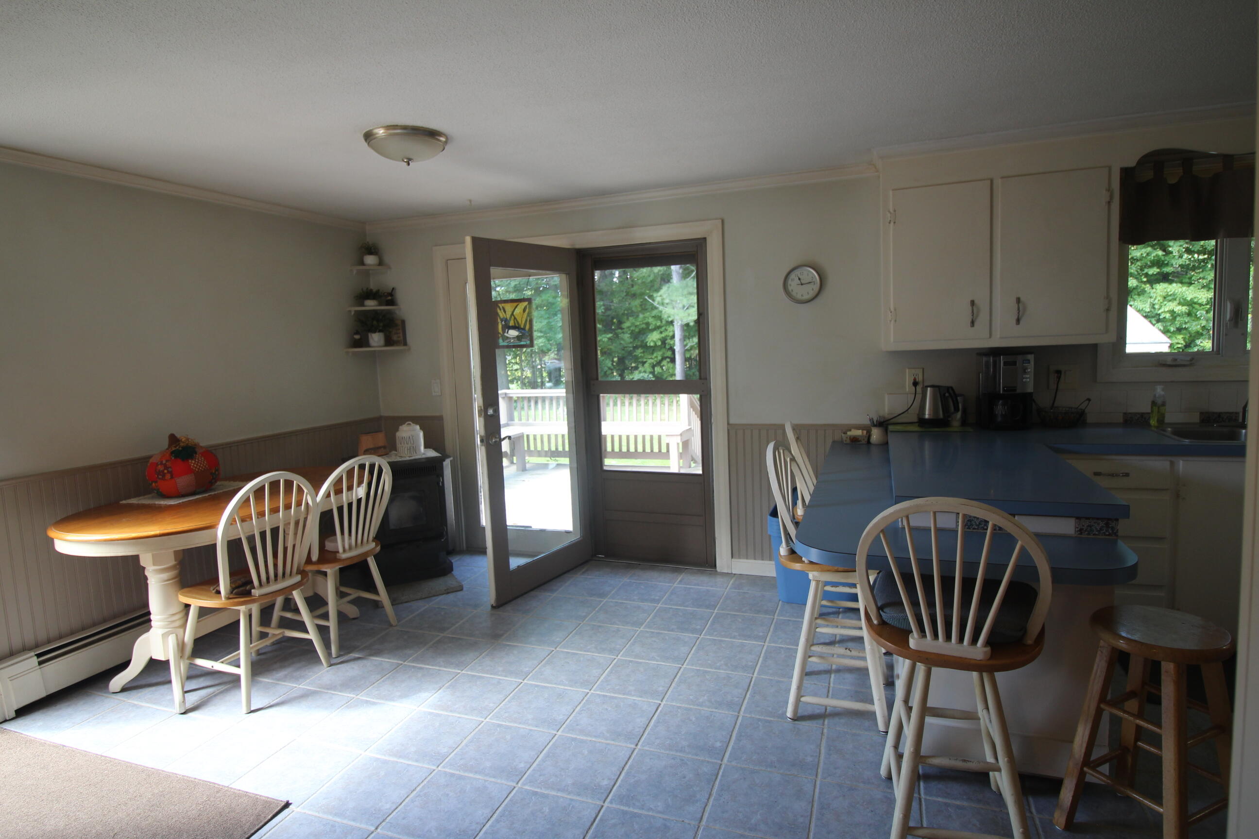main property photo 17