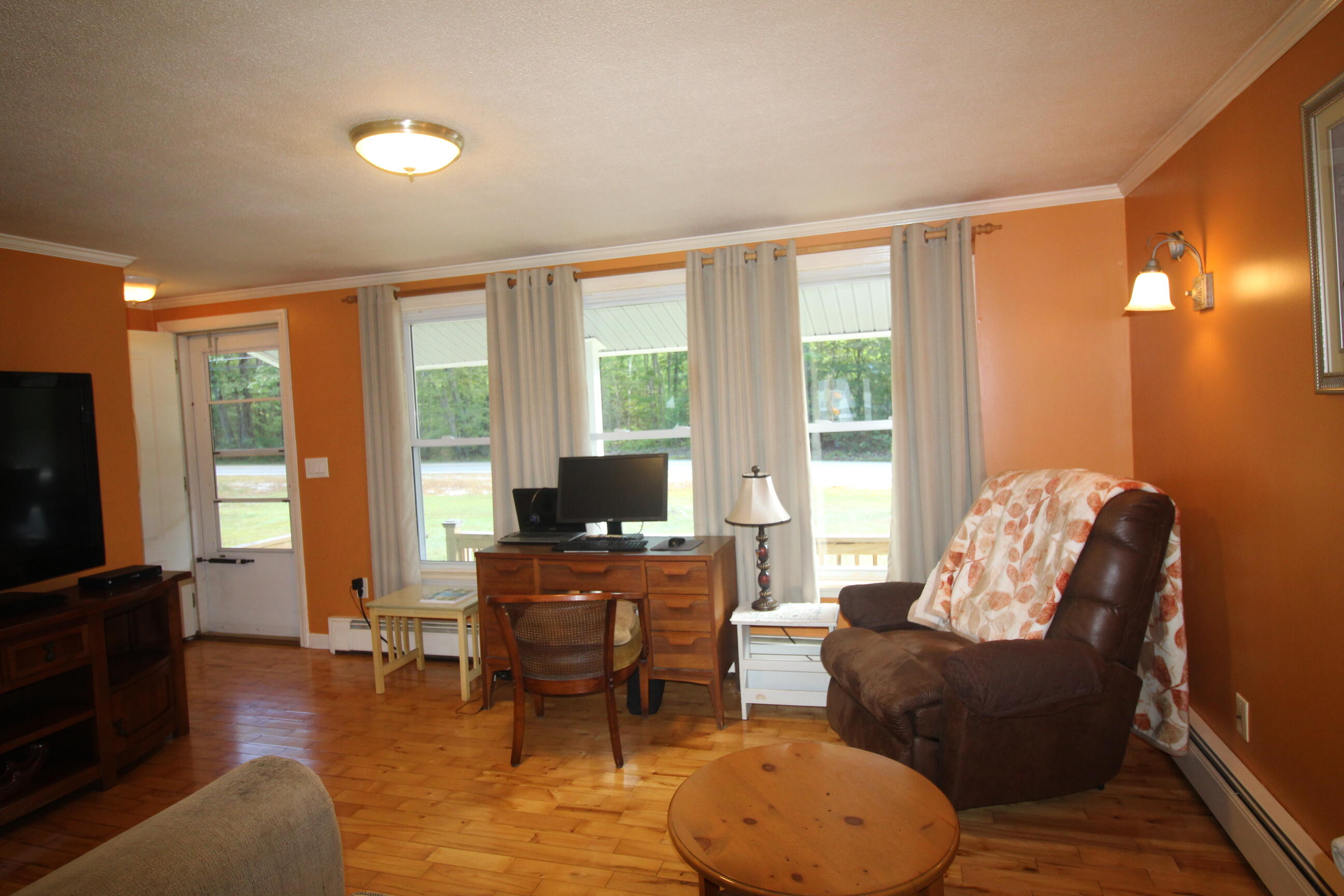 main property photo 21