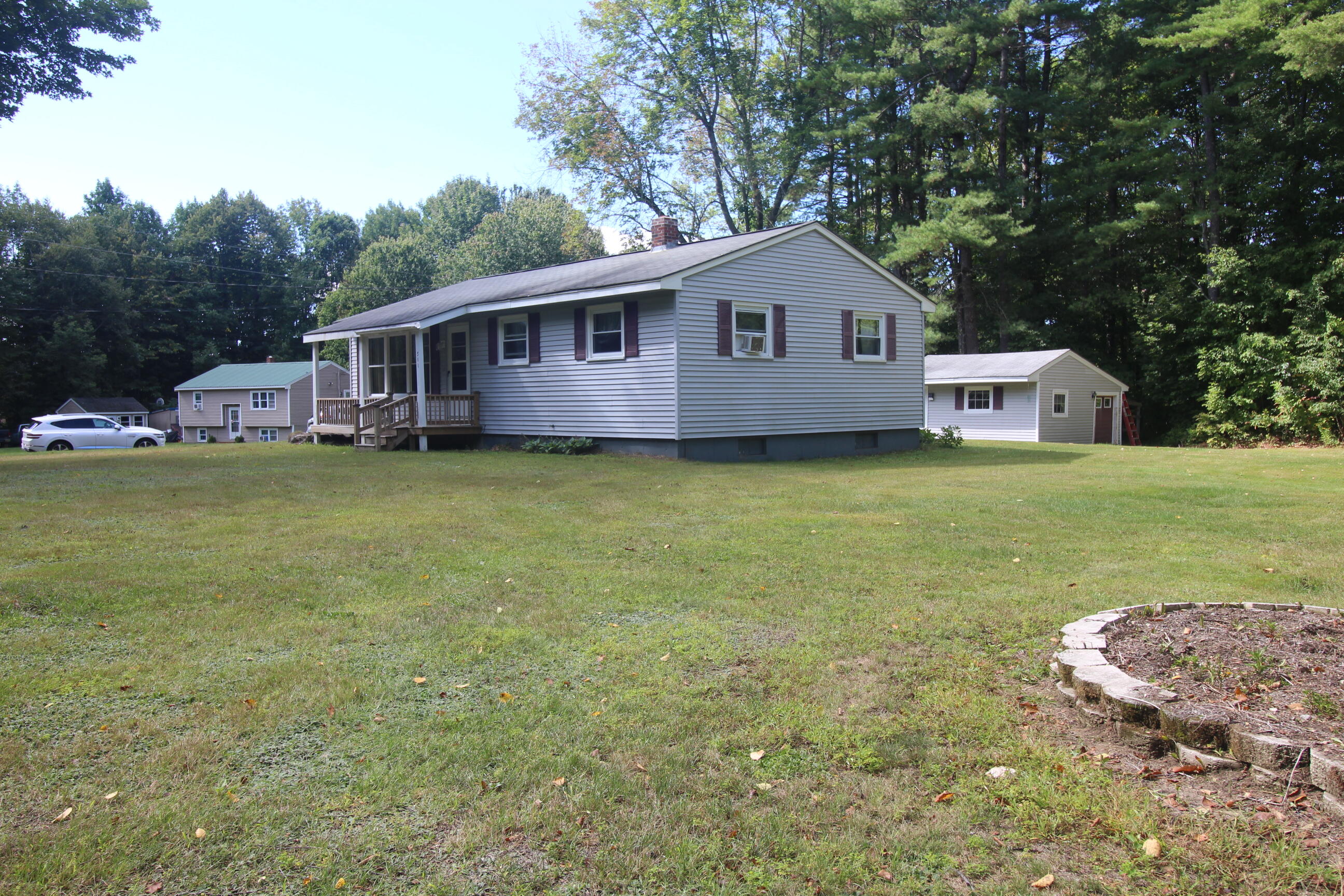 main property photo 22