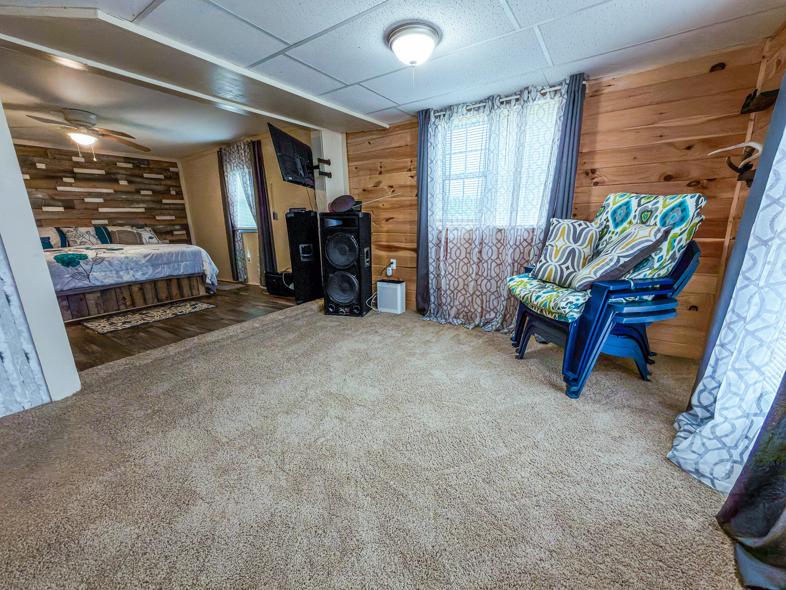 main property photo 58