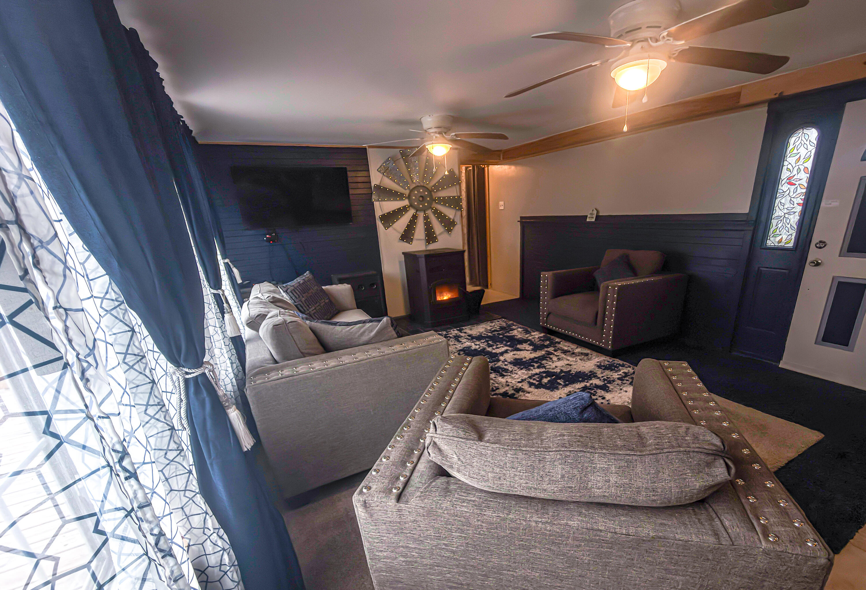 main property photo 60