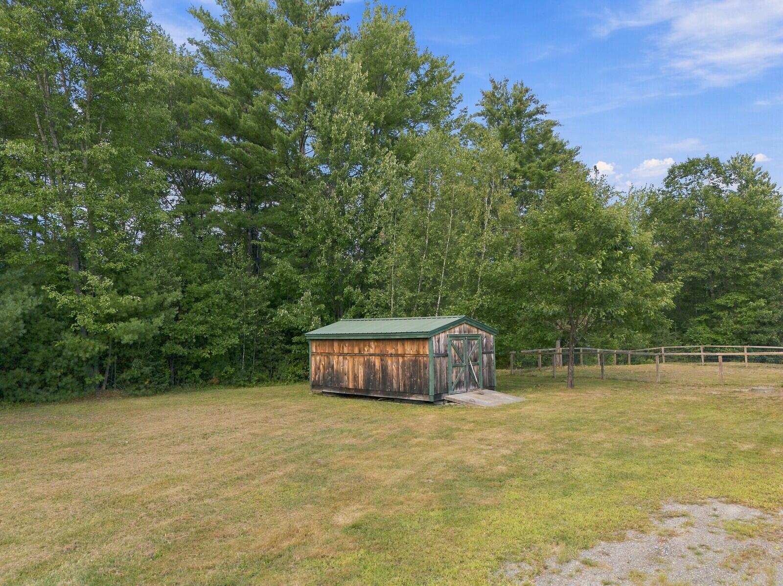 main property photo 41