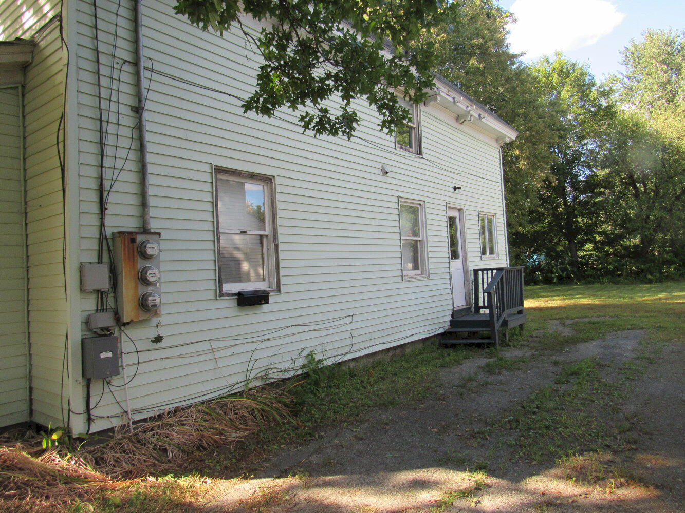 main property photo 3