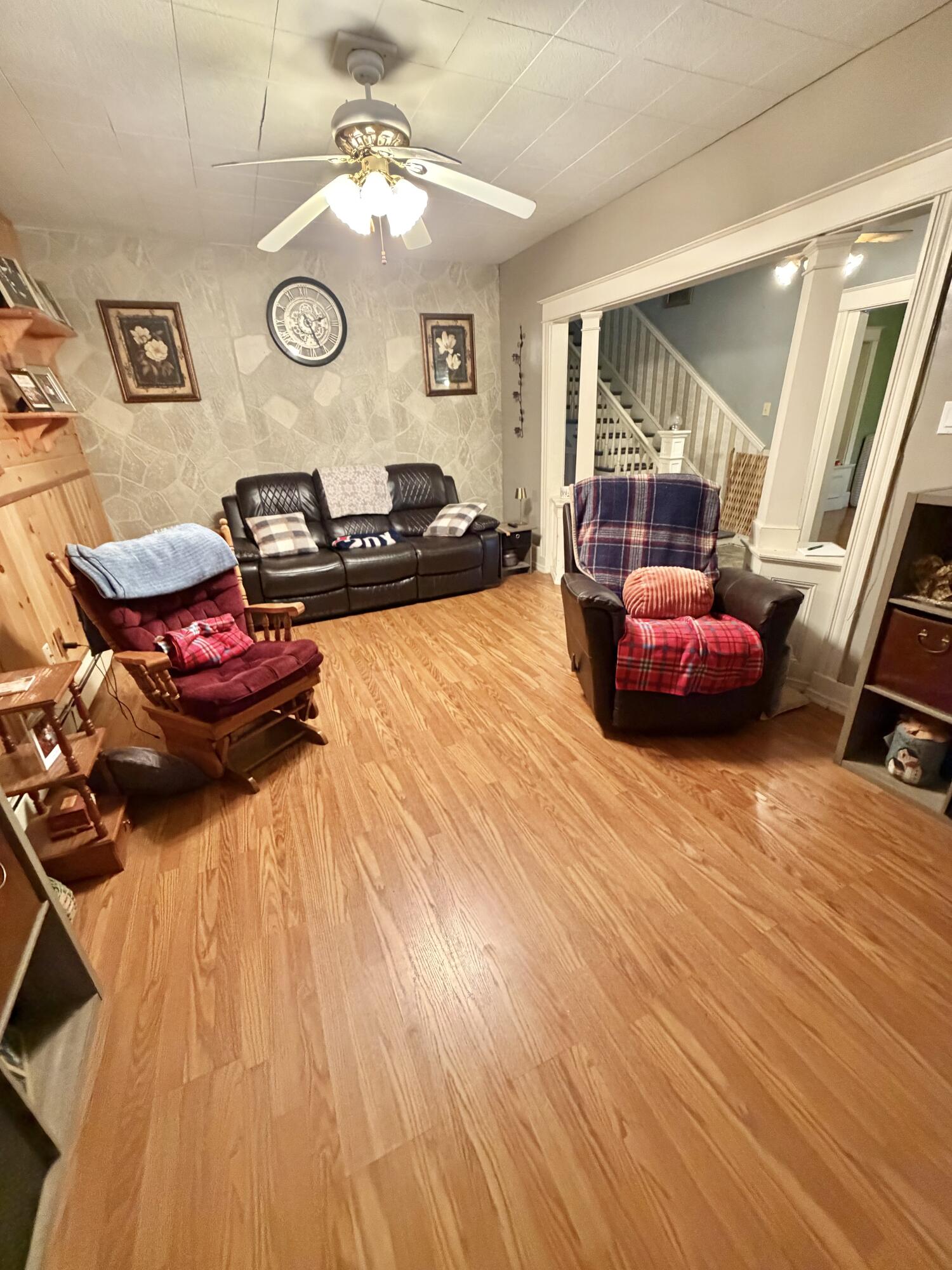 main property photo 35