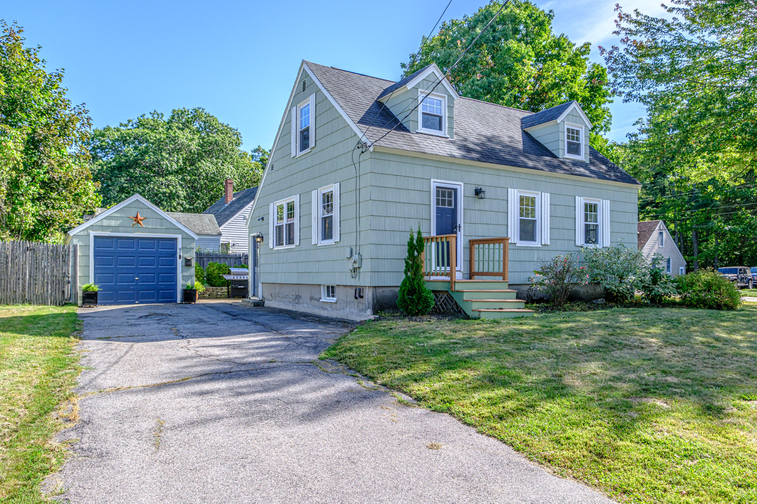 main property photo 39
