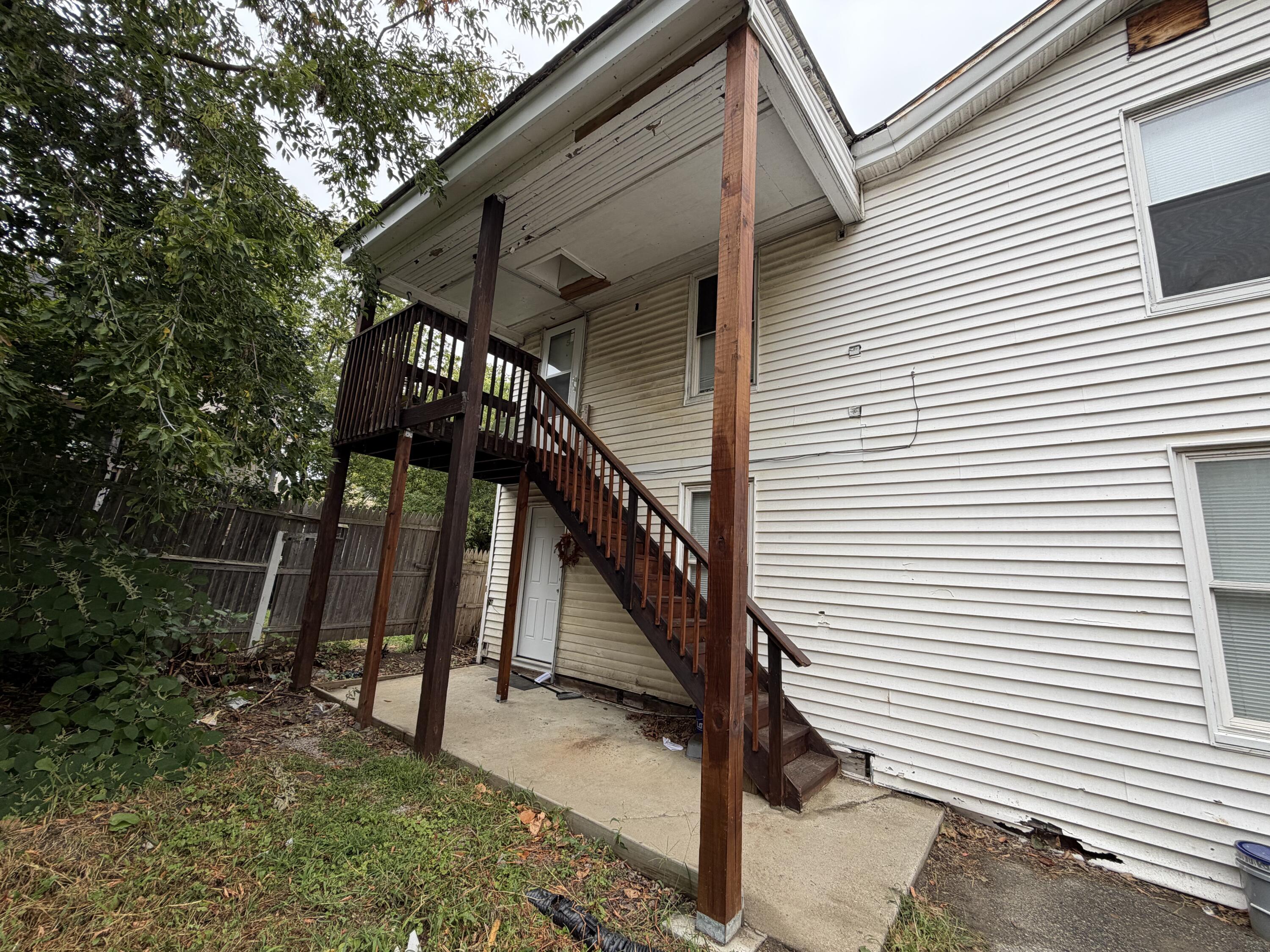 main property photo 35