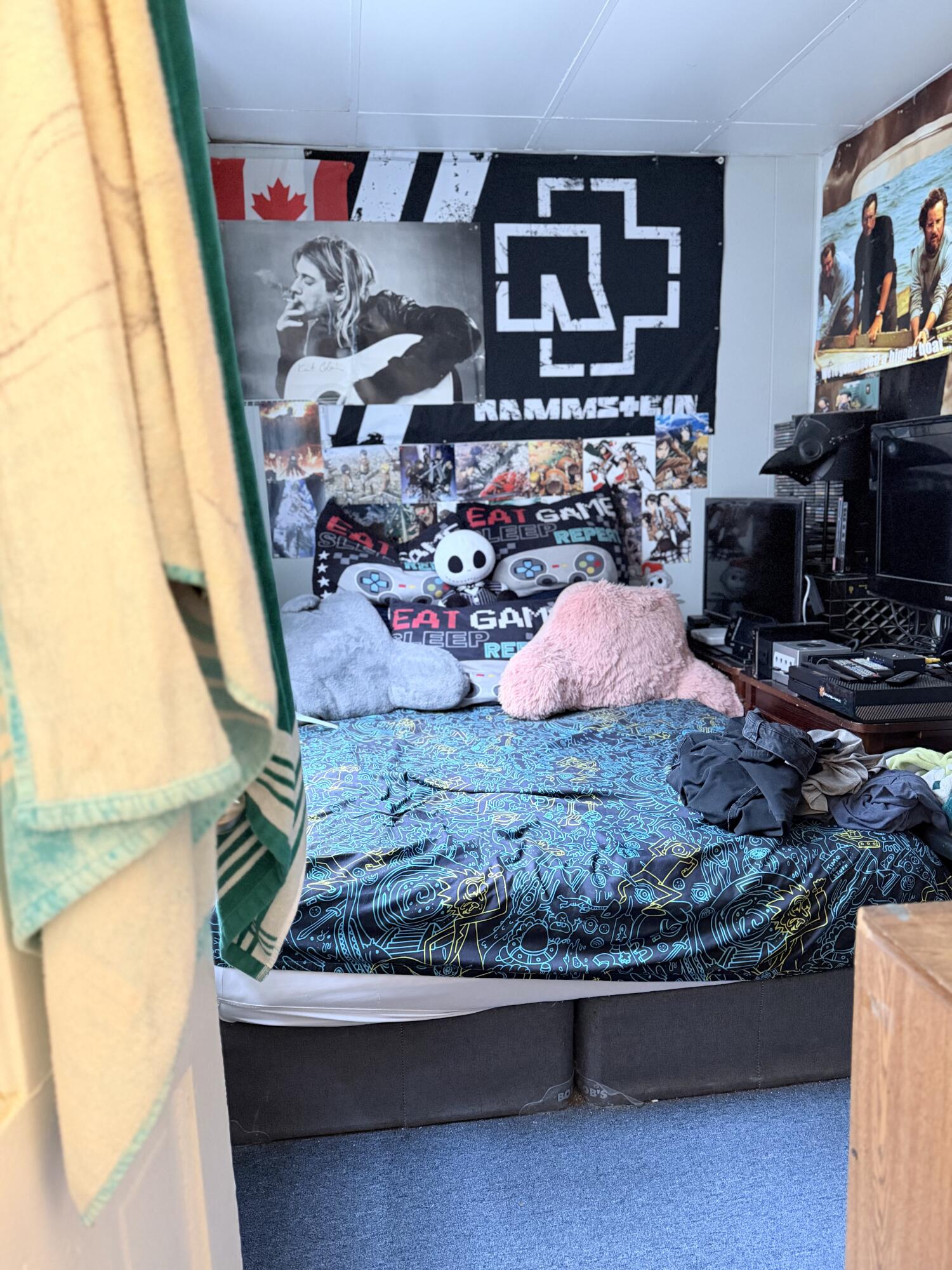 main property photo 9