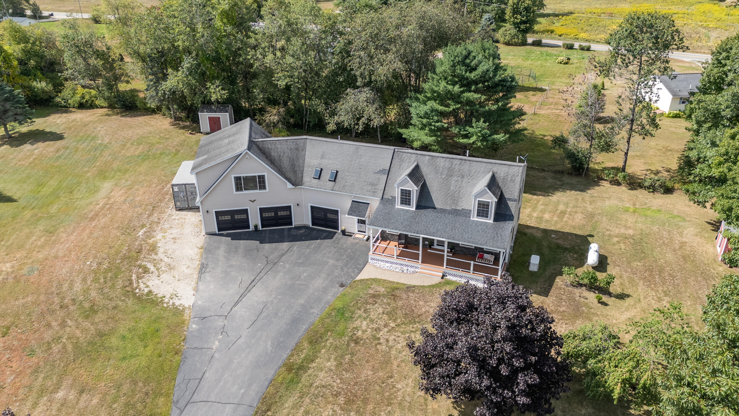 main property photo 2