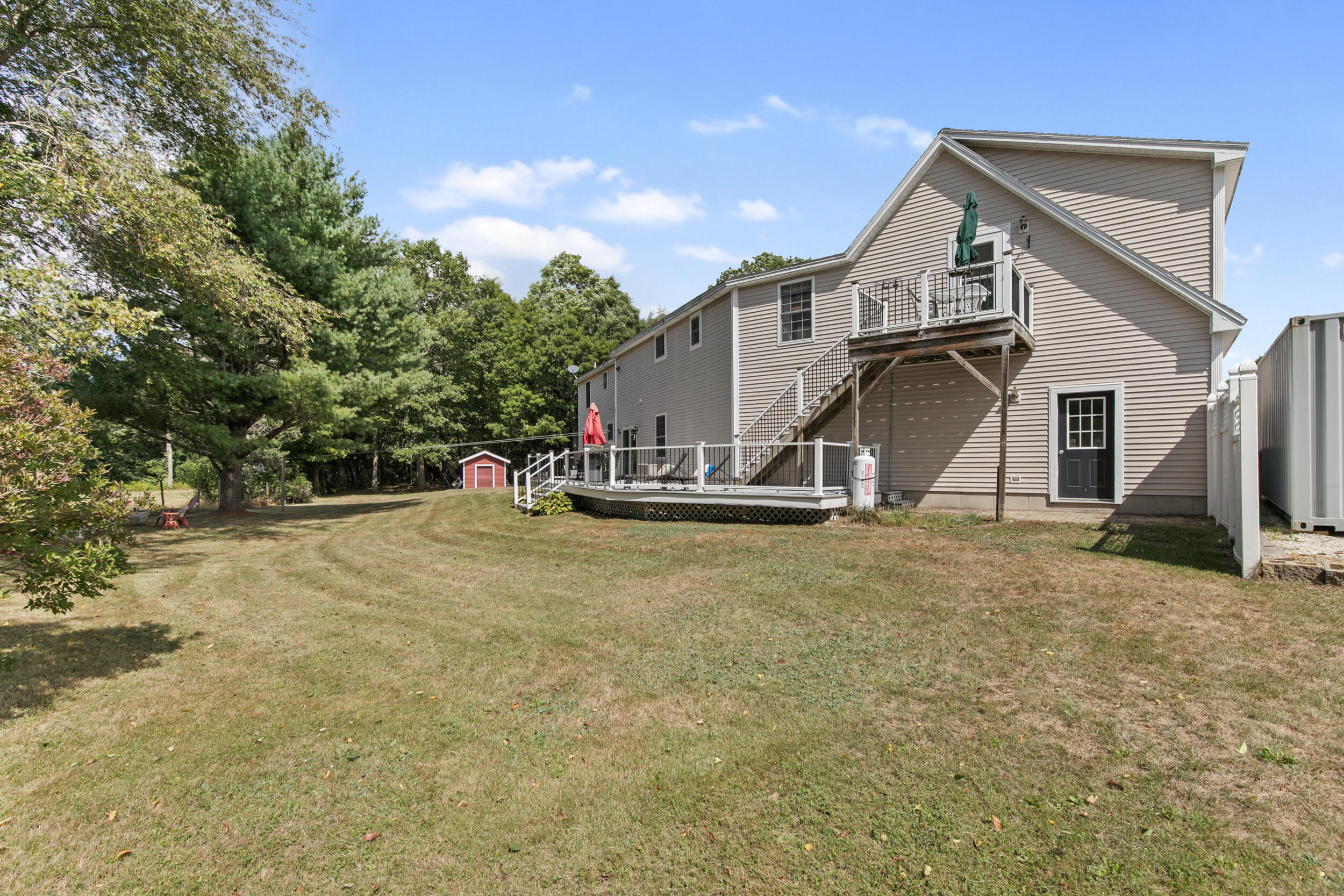 main property photo 51