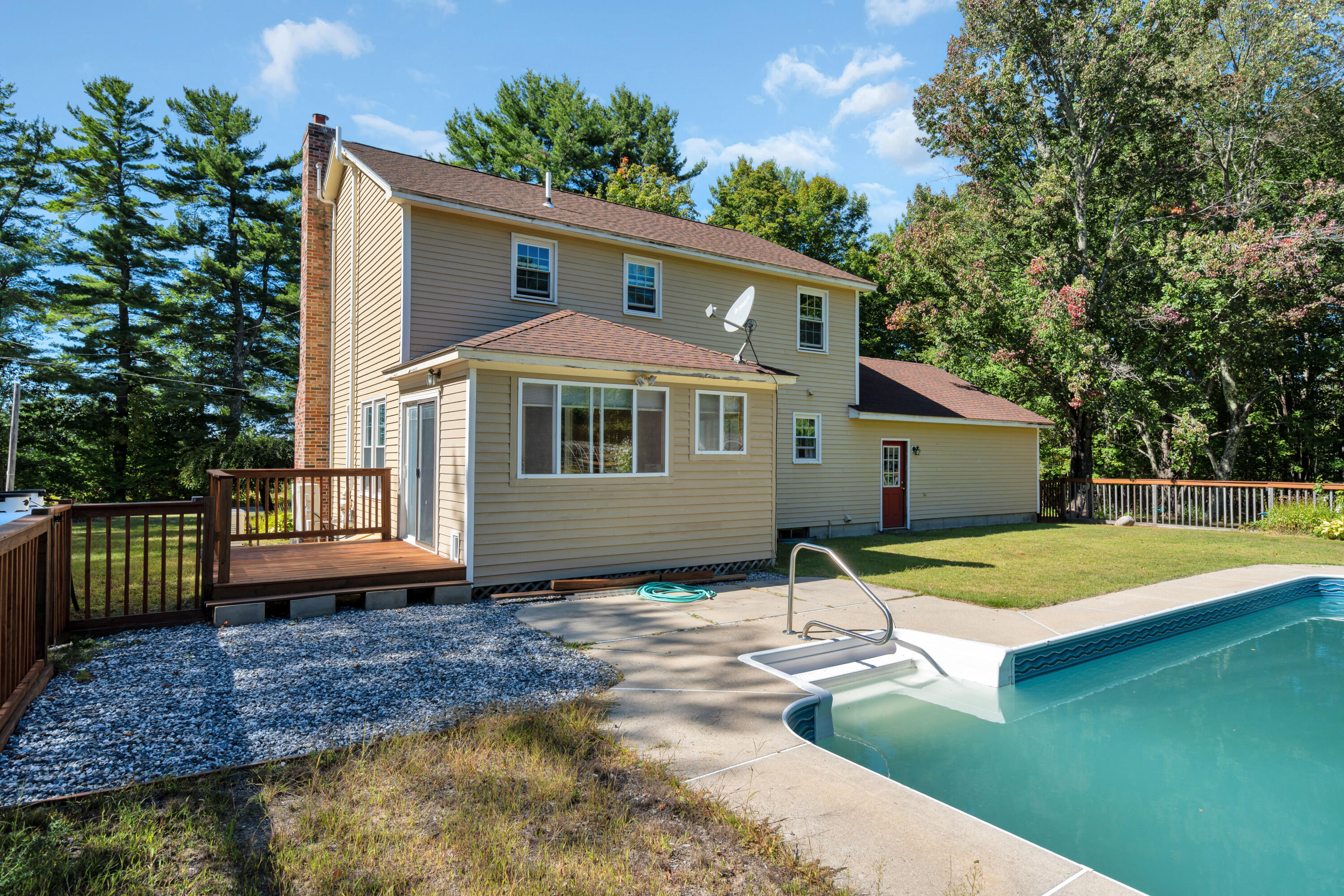 main property photo 58