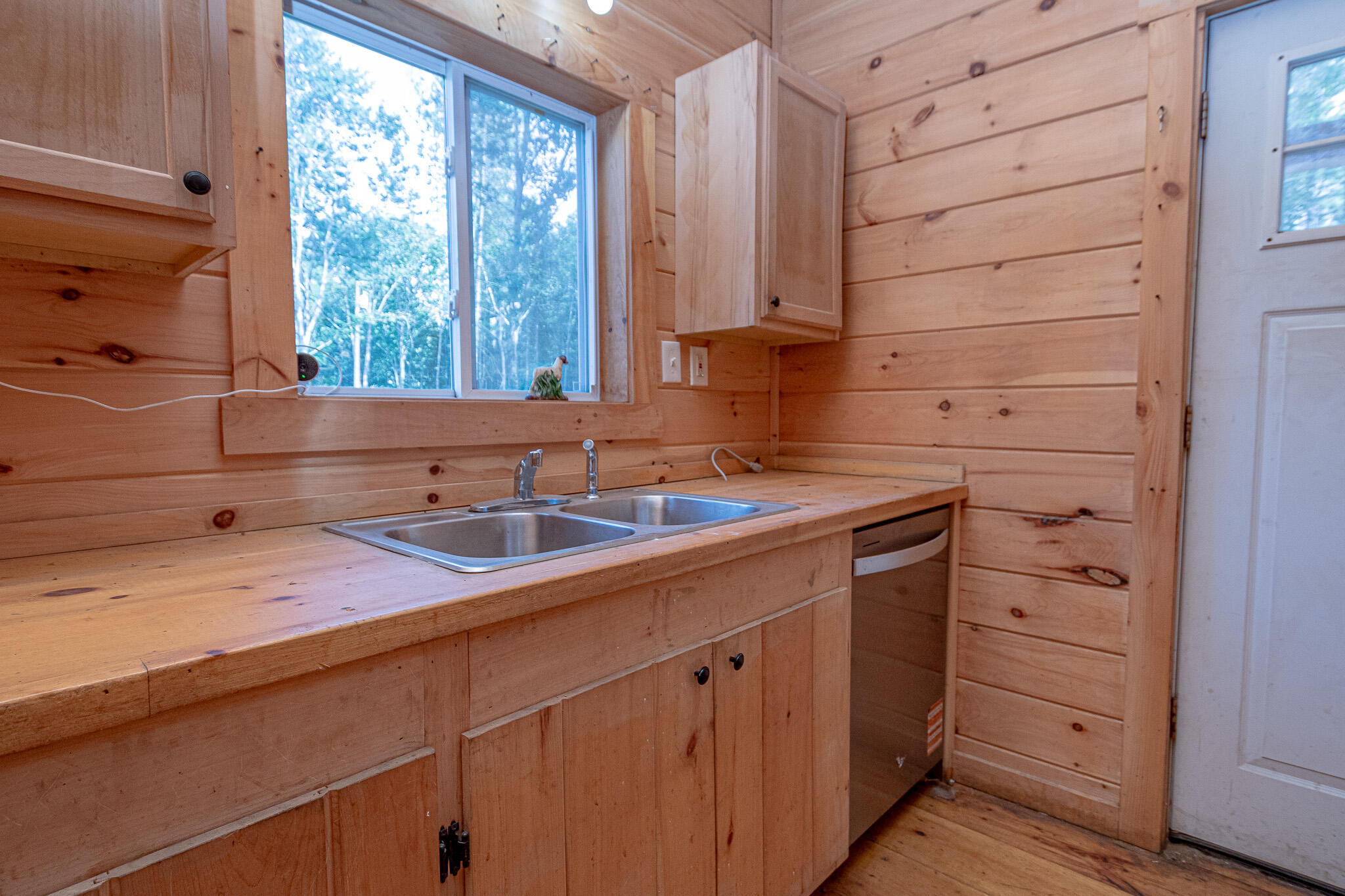 main property photo 71