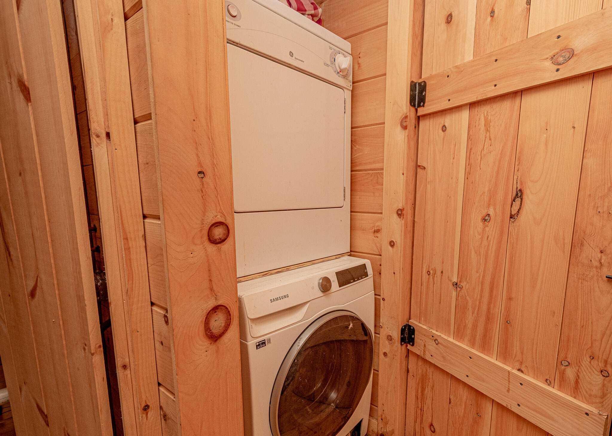 main property photo 86