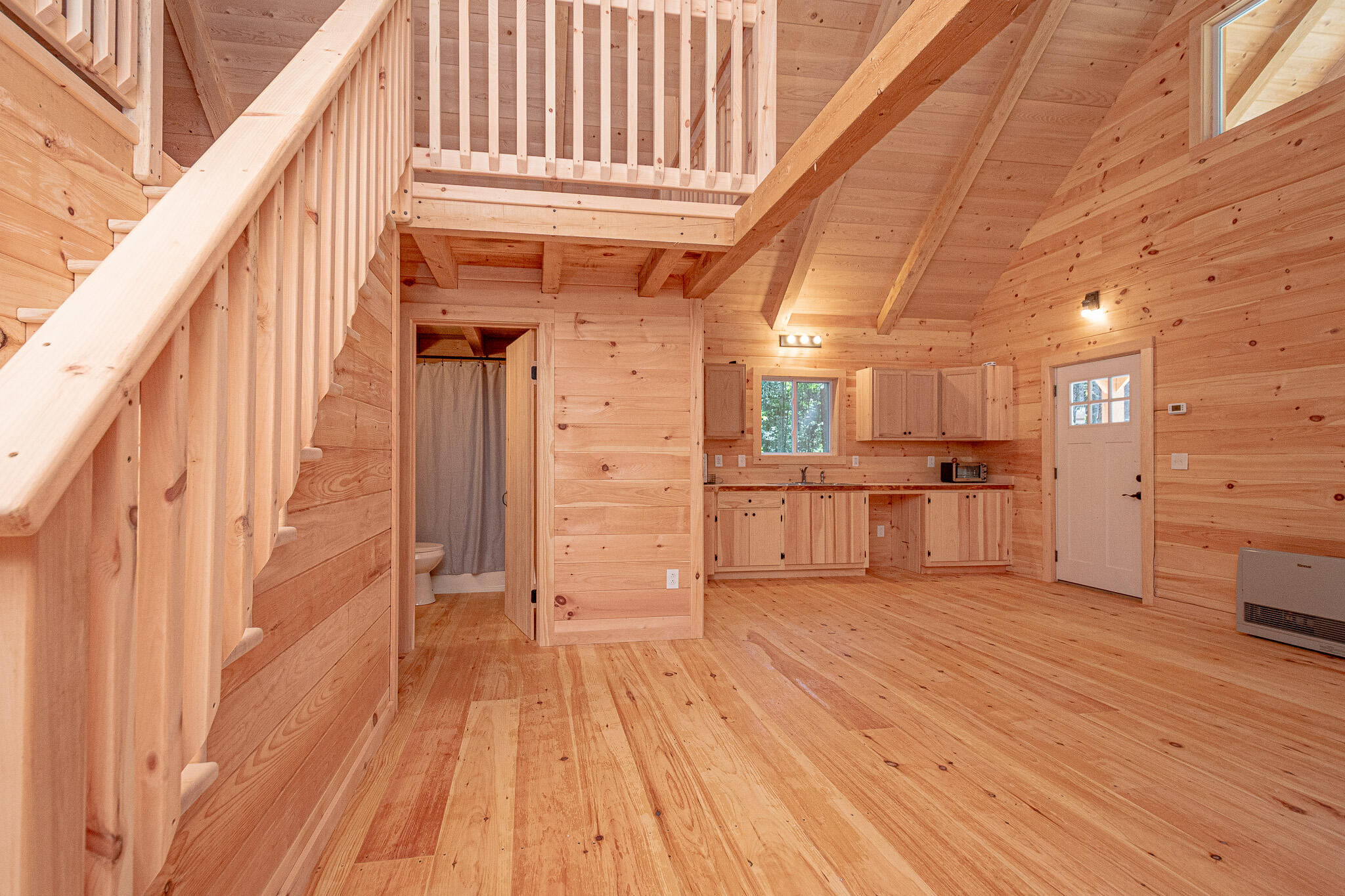 main property photo 40