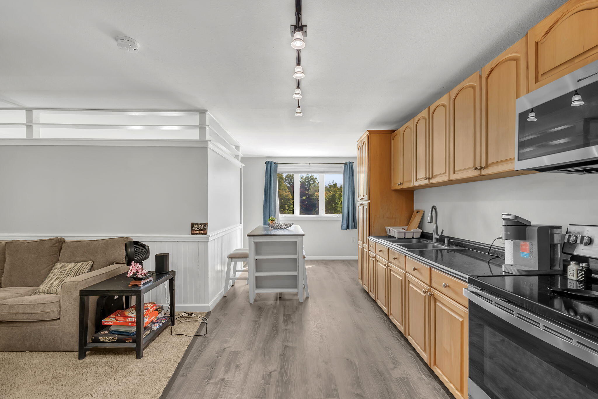 main property photo 51